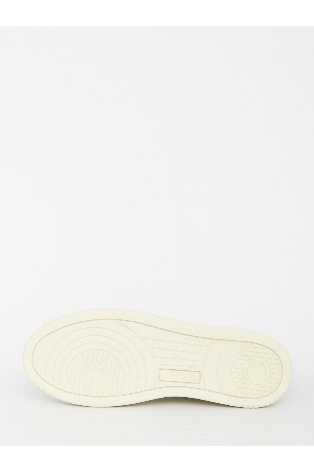 Autry-OUTLET-SALE-Medalist Low sneakers-ARCHIVIST