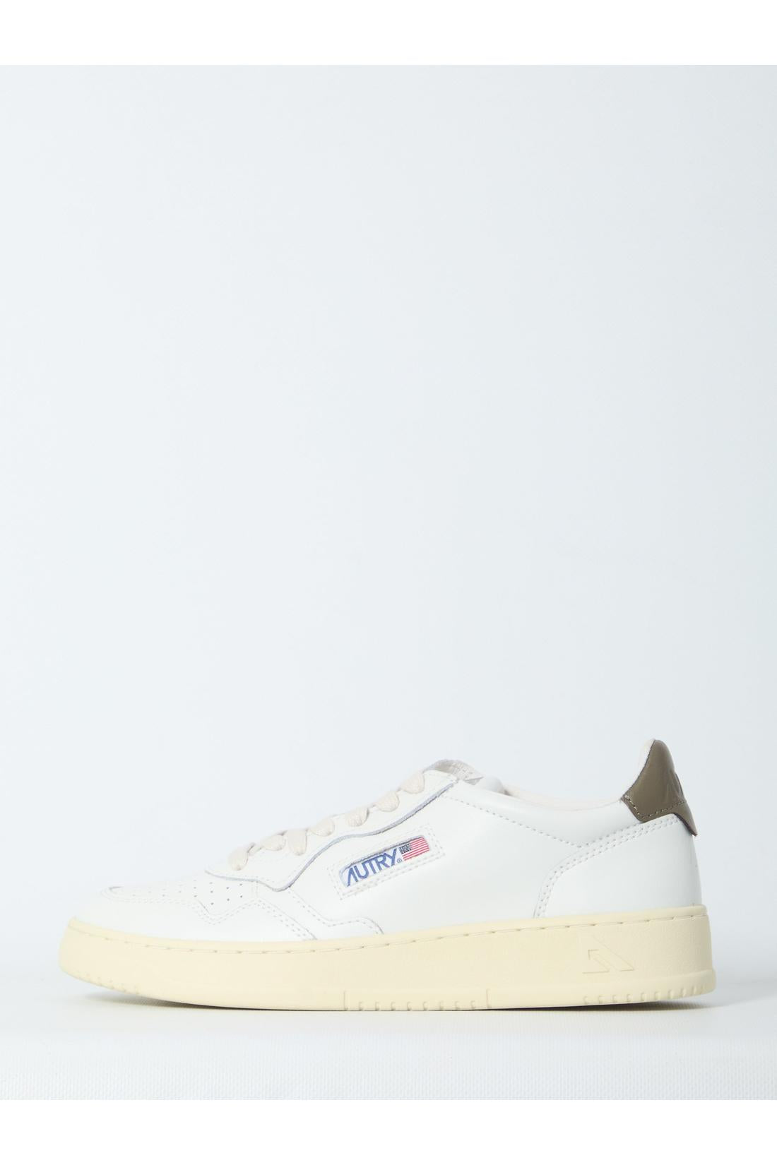 Autry-OUTLET-SALE-Medalist Low sneakers-ARCHIVIST