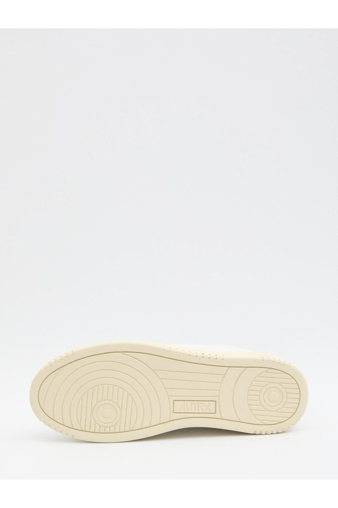 Autry-OUTLET-SALE-Medalist Low sneakers-ARCHIVIST