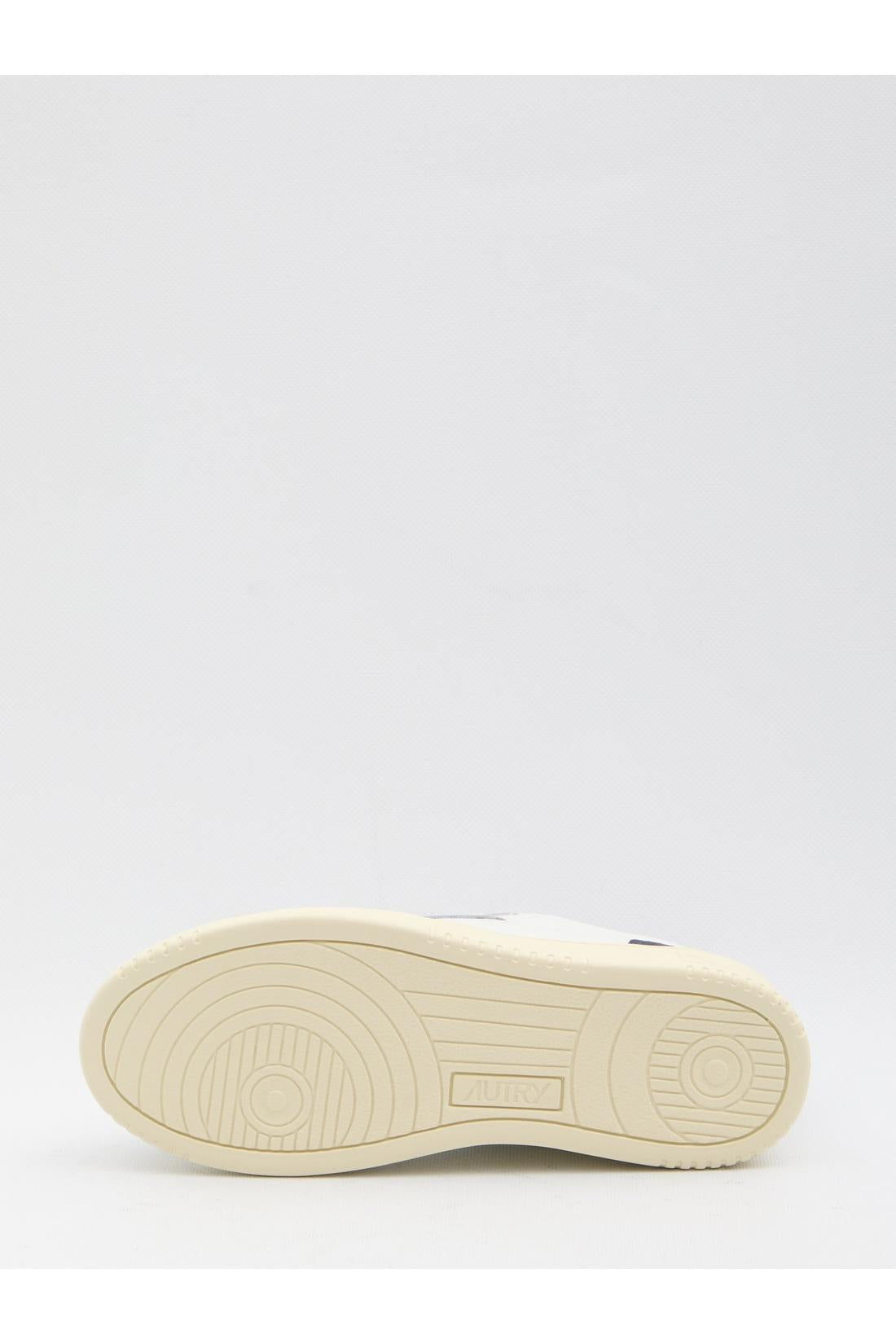 Autry-OUTLET-SALE-Medalist Low sneakers-ARCHIVIST