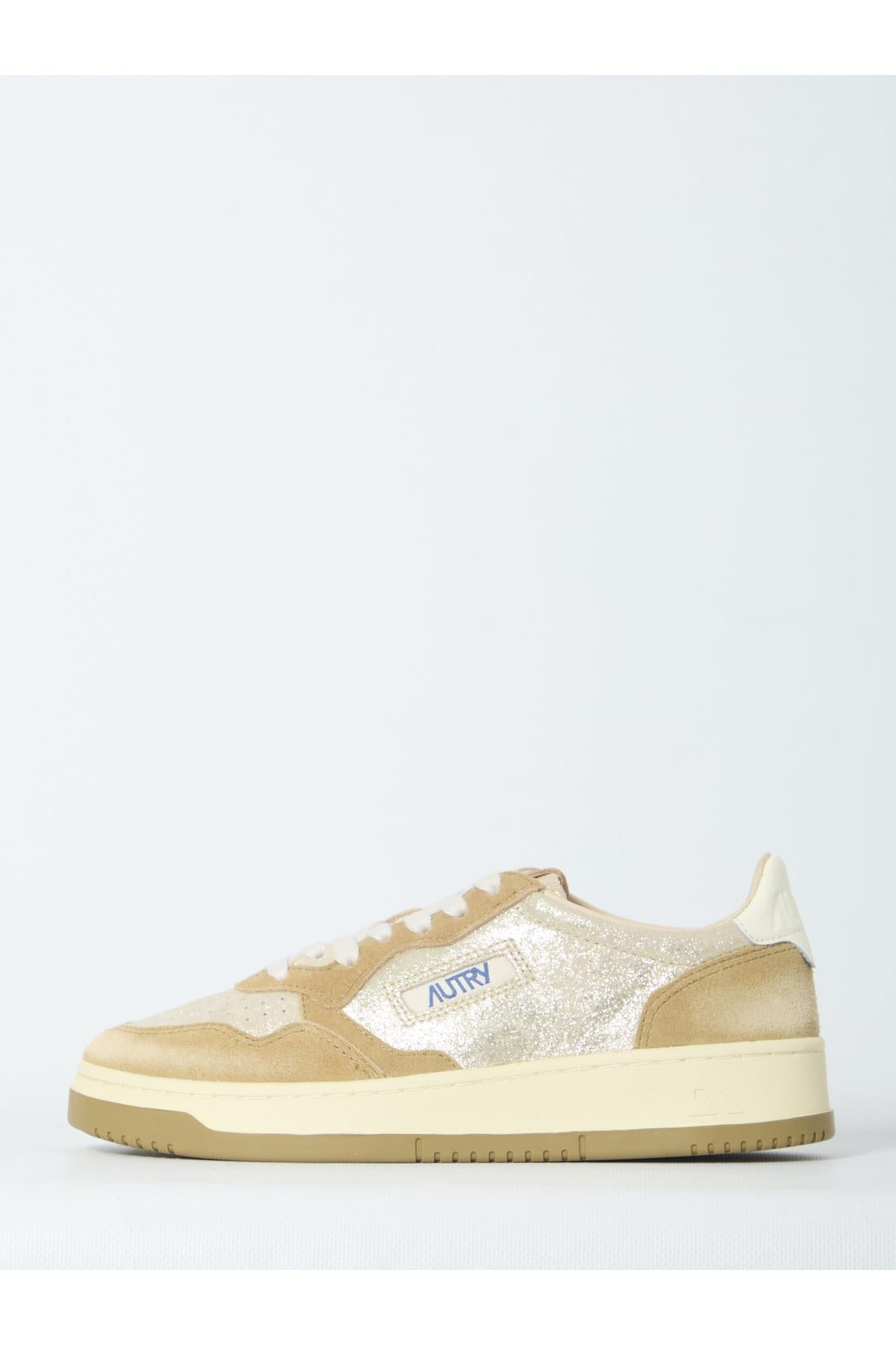 Autry-OUTLET-SALE-Medalist Low sneakers-ARCHIVIST