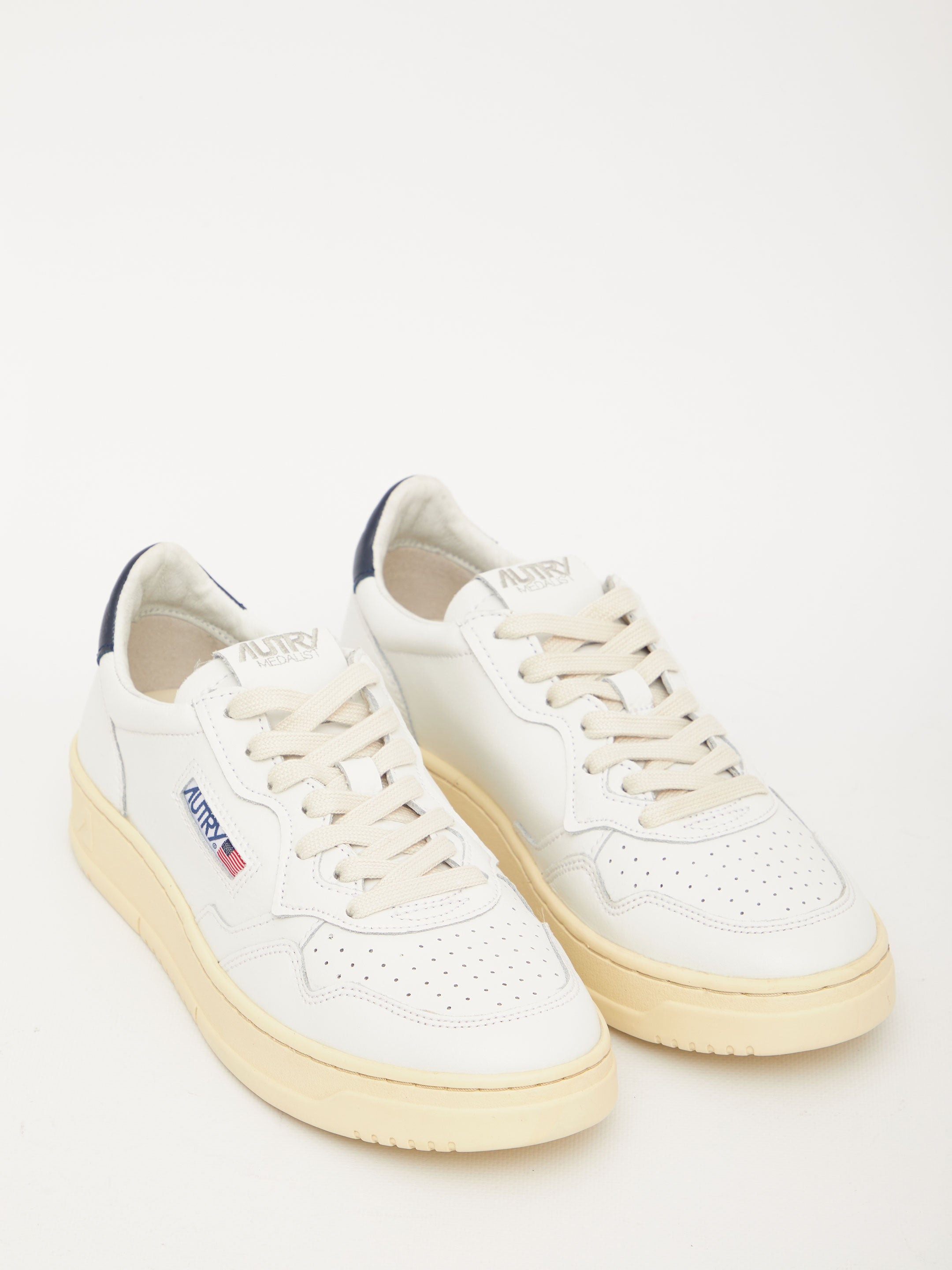Autry-OUTLET-SALE-Medalist Low sneakers-ARCHIVIST