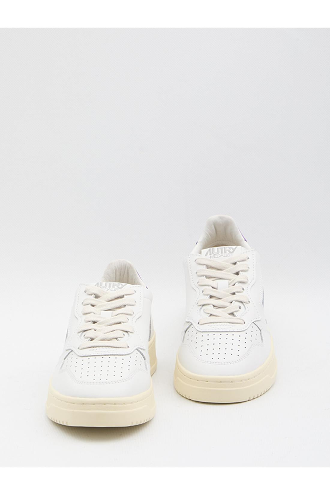Autry-OUTLET-SALE-Medalist Low sneakers-ARCHIVIST