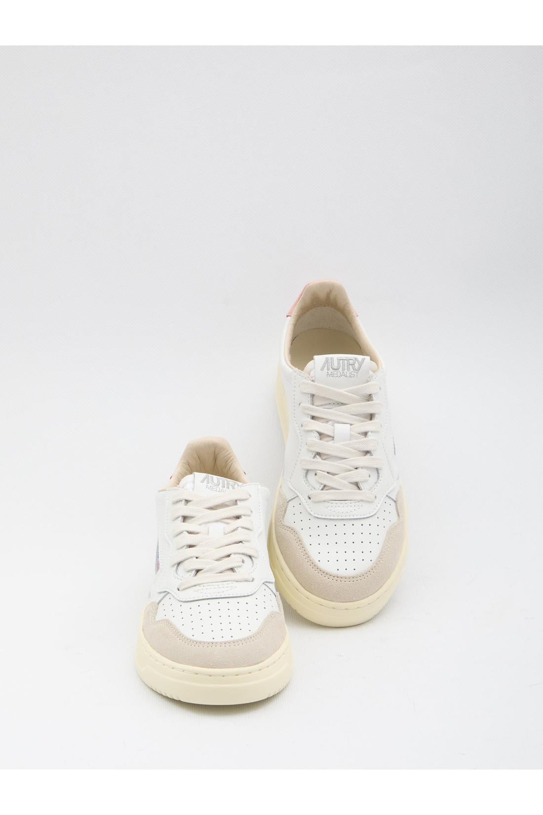Autry-OUTLET-SALE-Medalist Low sneakers-ARCHIVIST