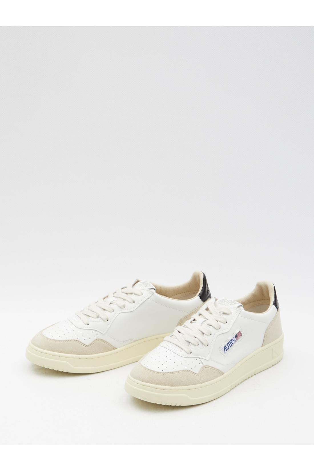 Autry-OUTLET-SALE-Medalist Low sneakers-ARCHIVIST
