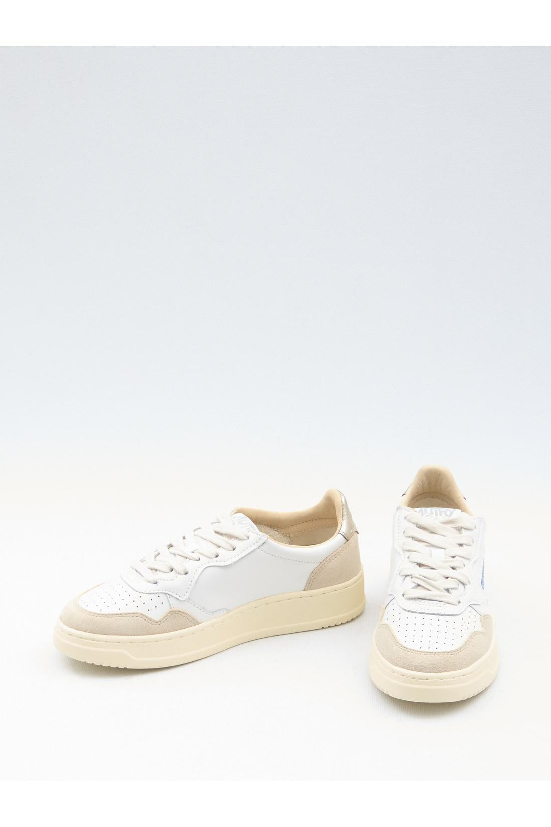 Autry-OUTLET-SALE-Medalist Low sneakers-ARCHIVIST