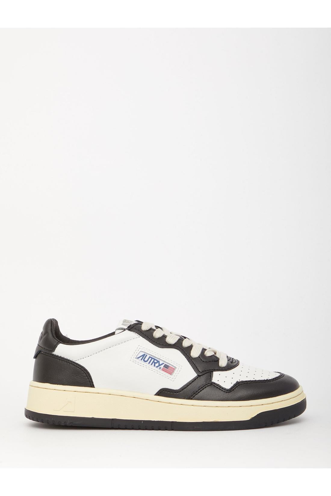 Autry-OUTLET-SALE-Medalist Low sneakers-ARCHIVIST