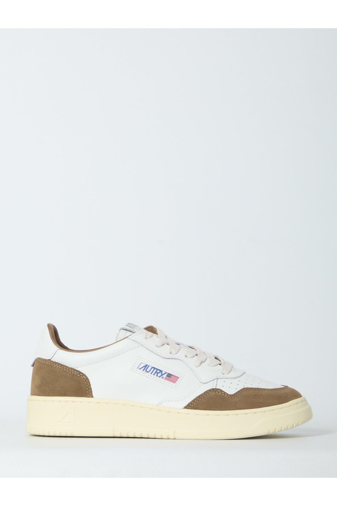 Autry-OUTLET-SALE-Medalist Low sneakers-ARCHIVIST