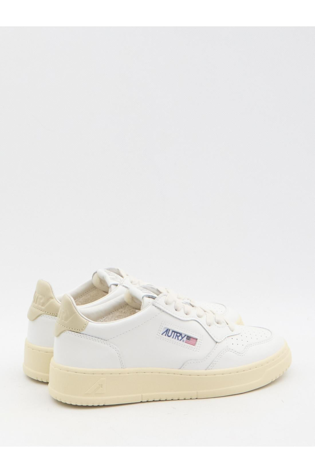 Autry-OUTLET-SALE-Medalist sneakers-ARCHIVIST