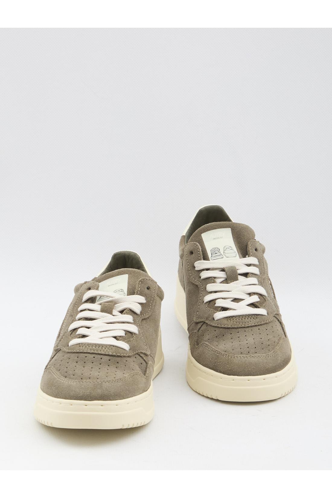 Autry-OUTLET-SALE-Medalist sneakers-ARCHIVIST