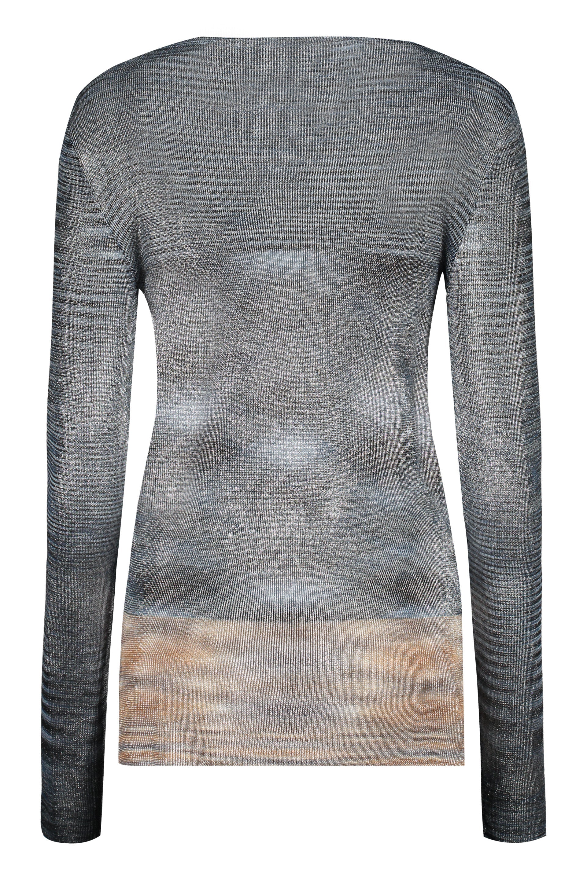 Knitted viscosa-blend top