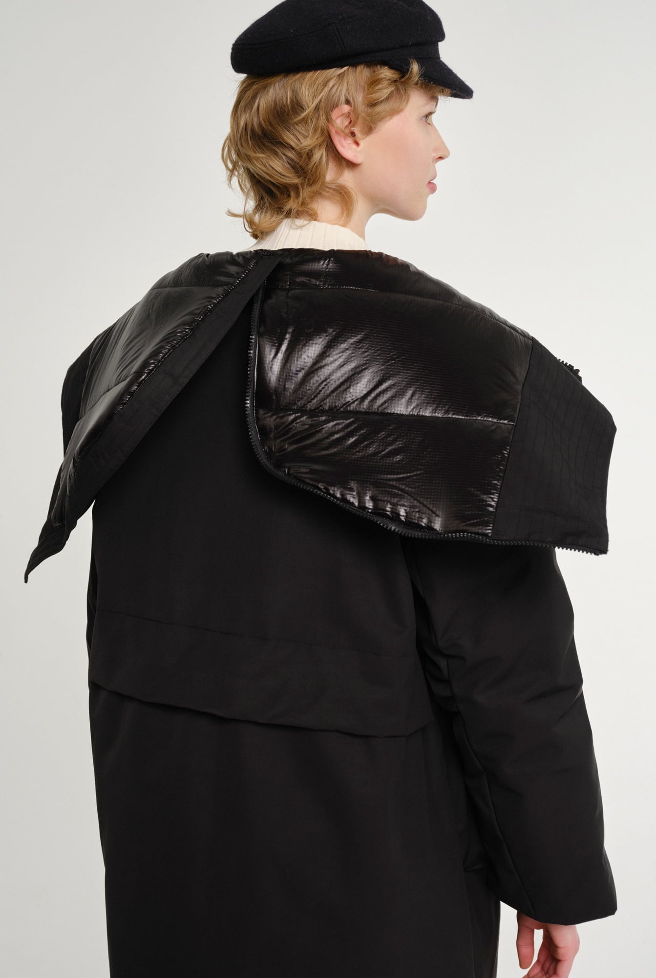 Embassy Of Bricks And Logs-MOUNT PEARL UTILITY JACKET-Jacken & Mäntel-Black-Deal-Outlet-by-ARCHIVIST