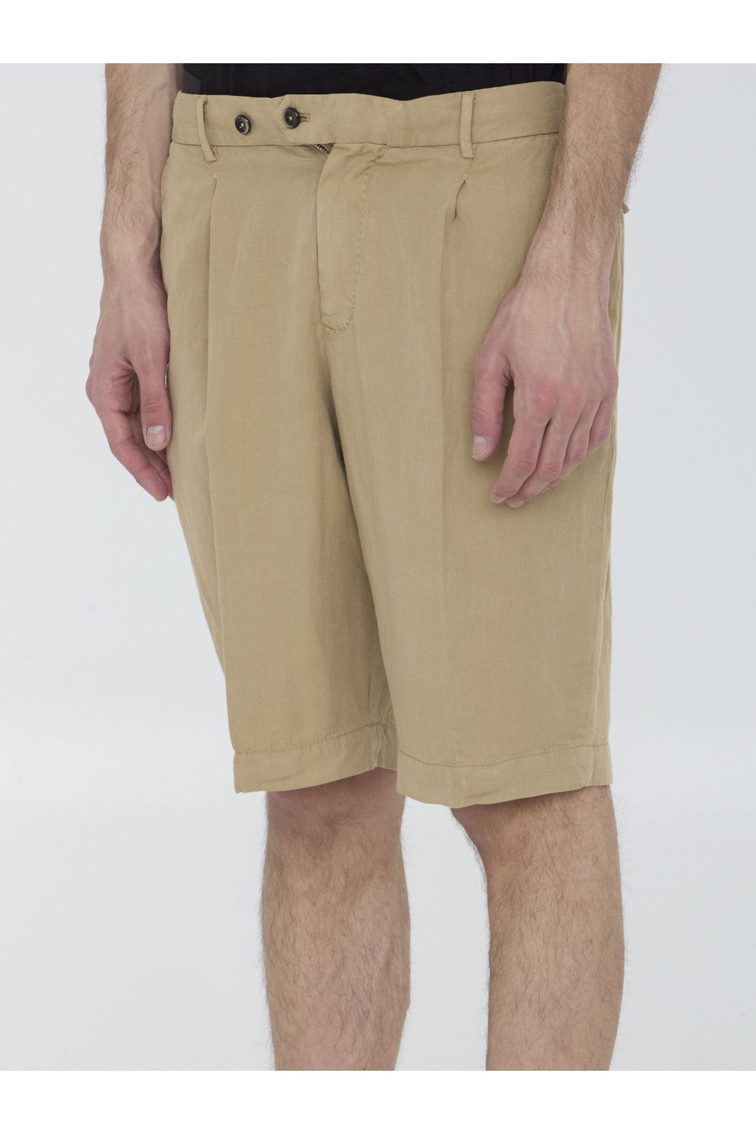 Elasticated bermuda shorts