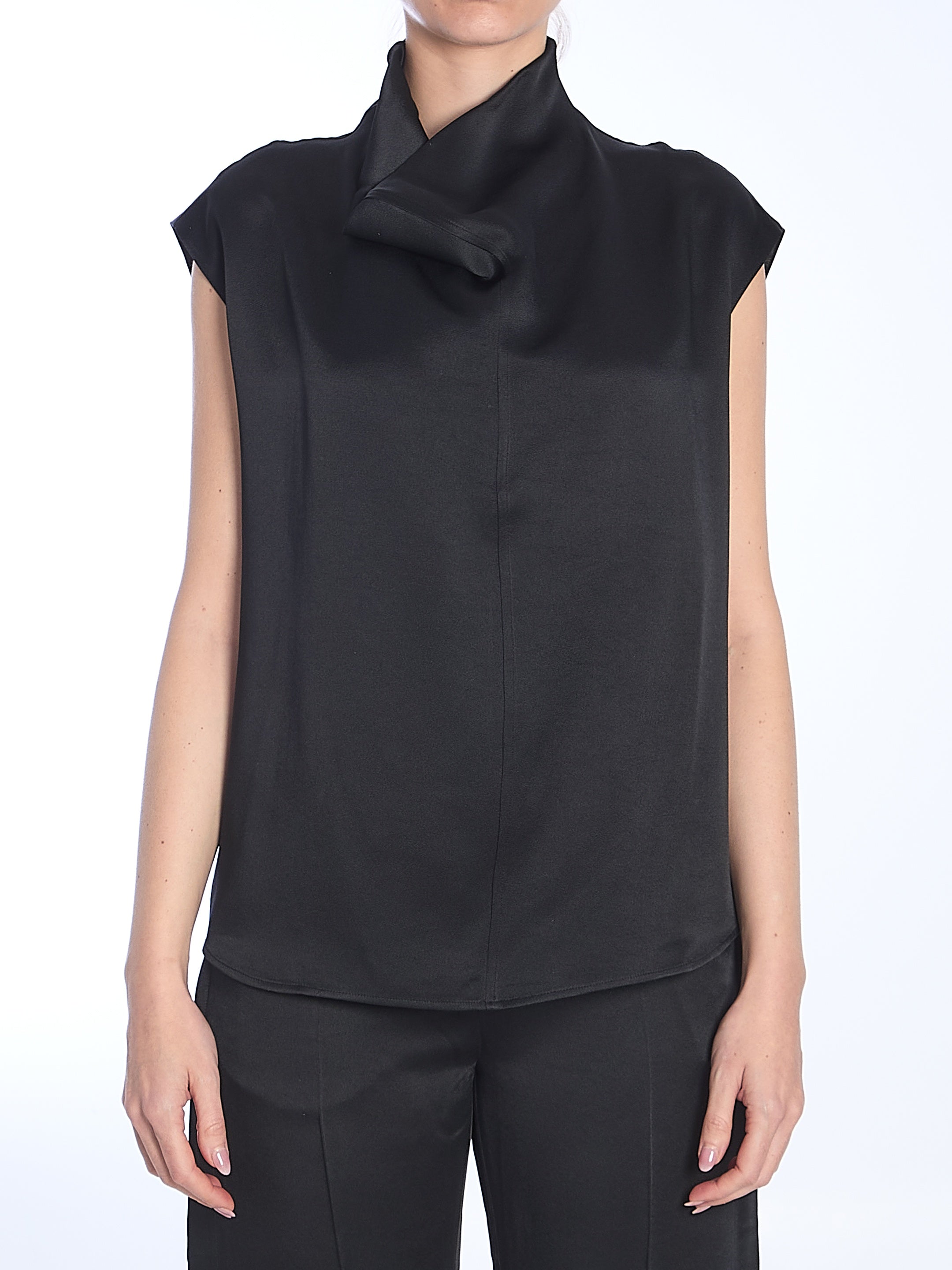 Black Collared Sleeveless Top