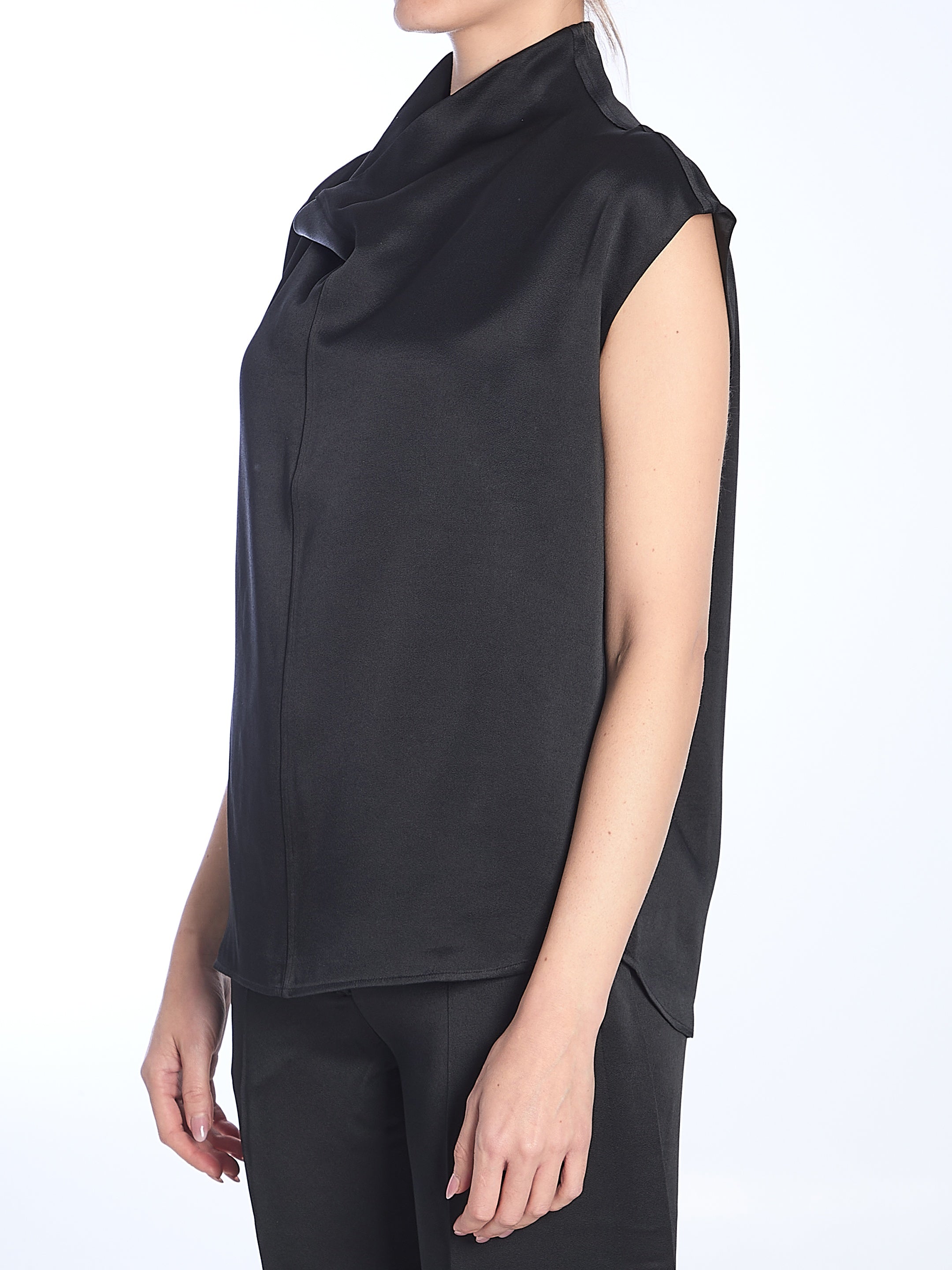 Black Collared Sleeveless Top