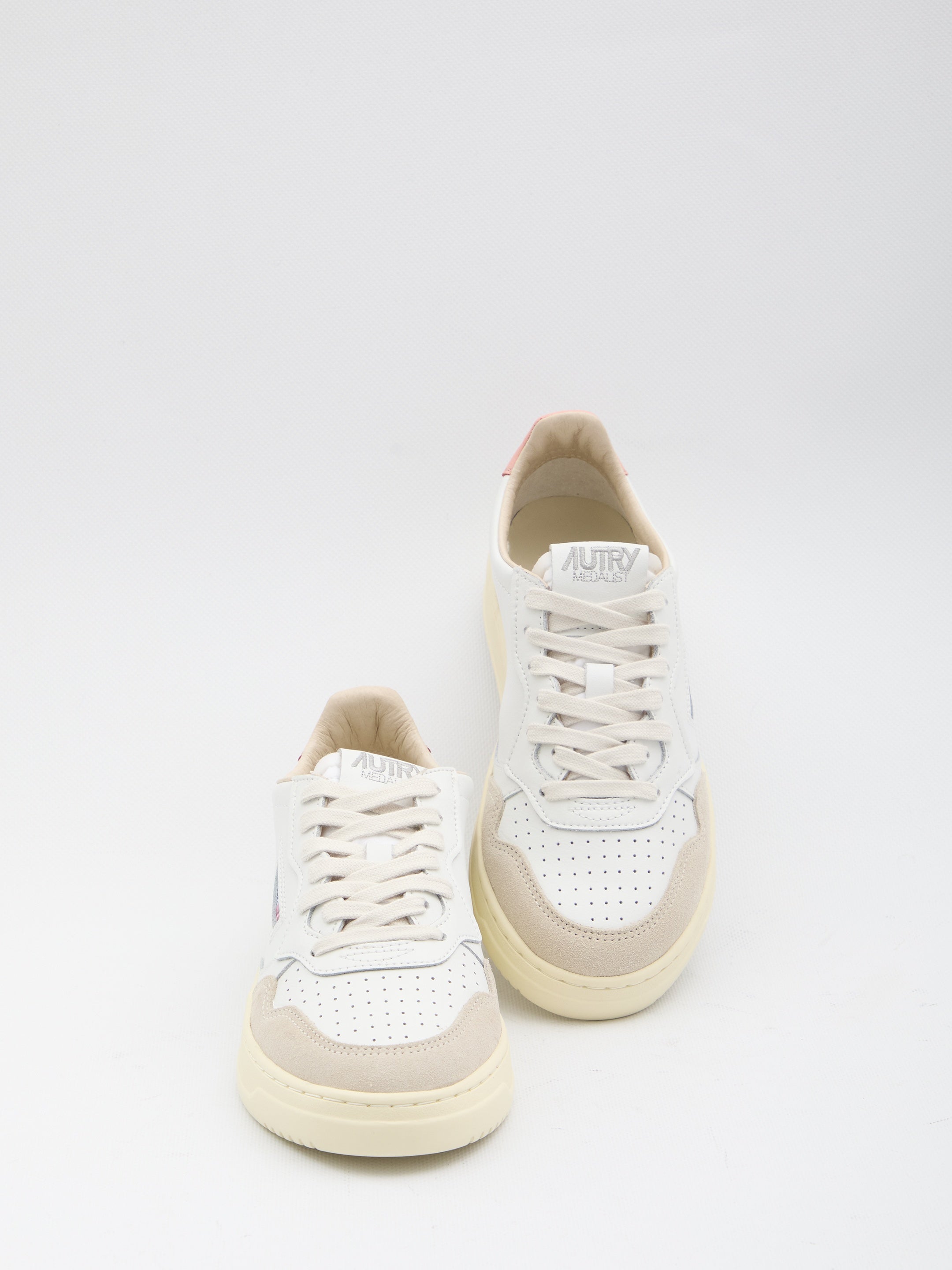 Medalist Low sneakers