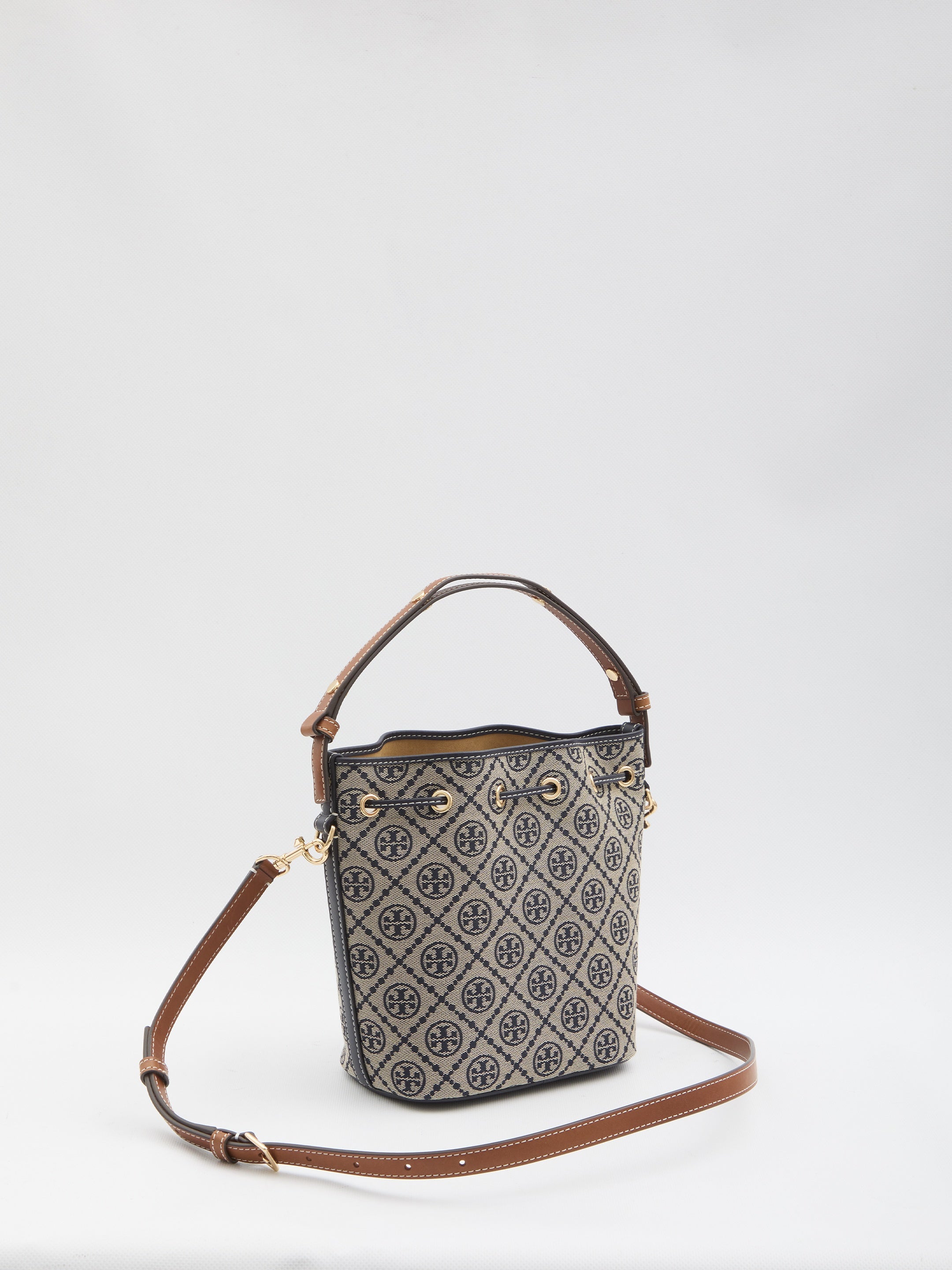 T Monogram bucket bag
