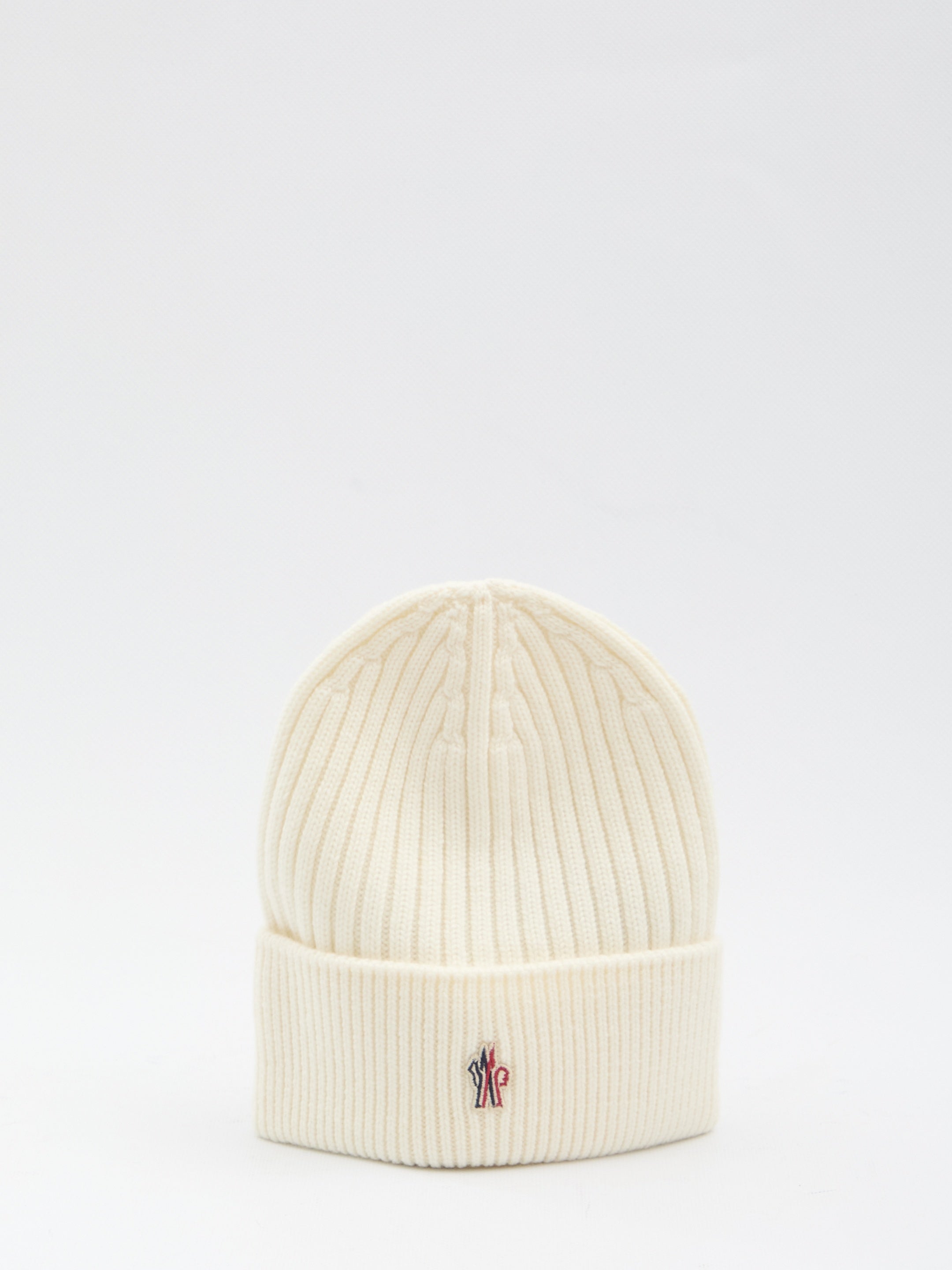 Knitted beanie
