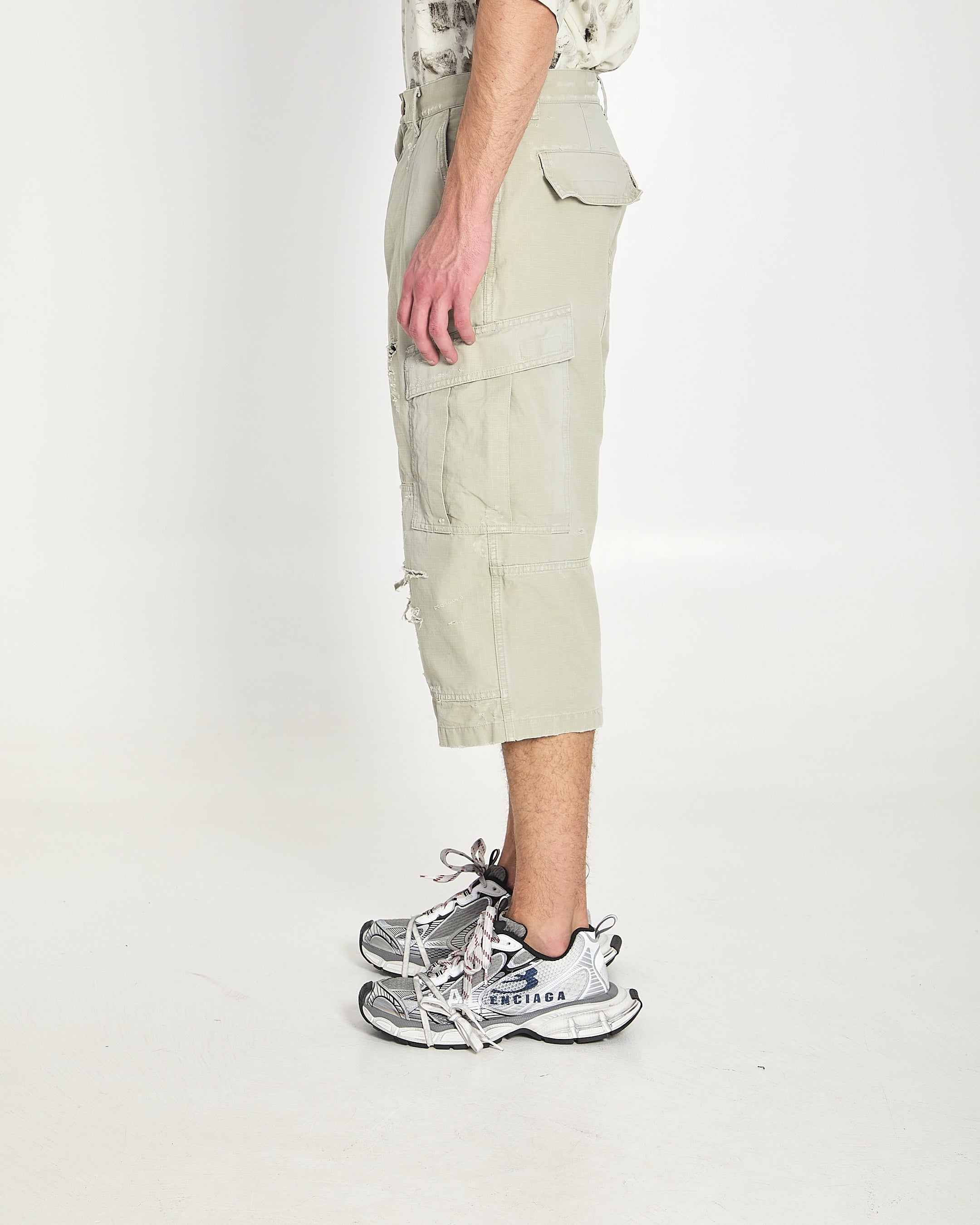 Cropped cargo pants