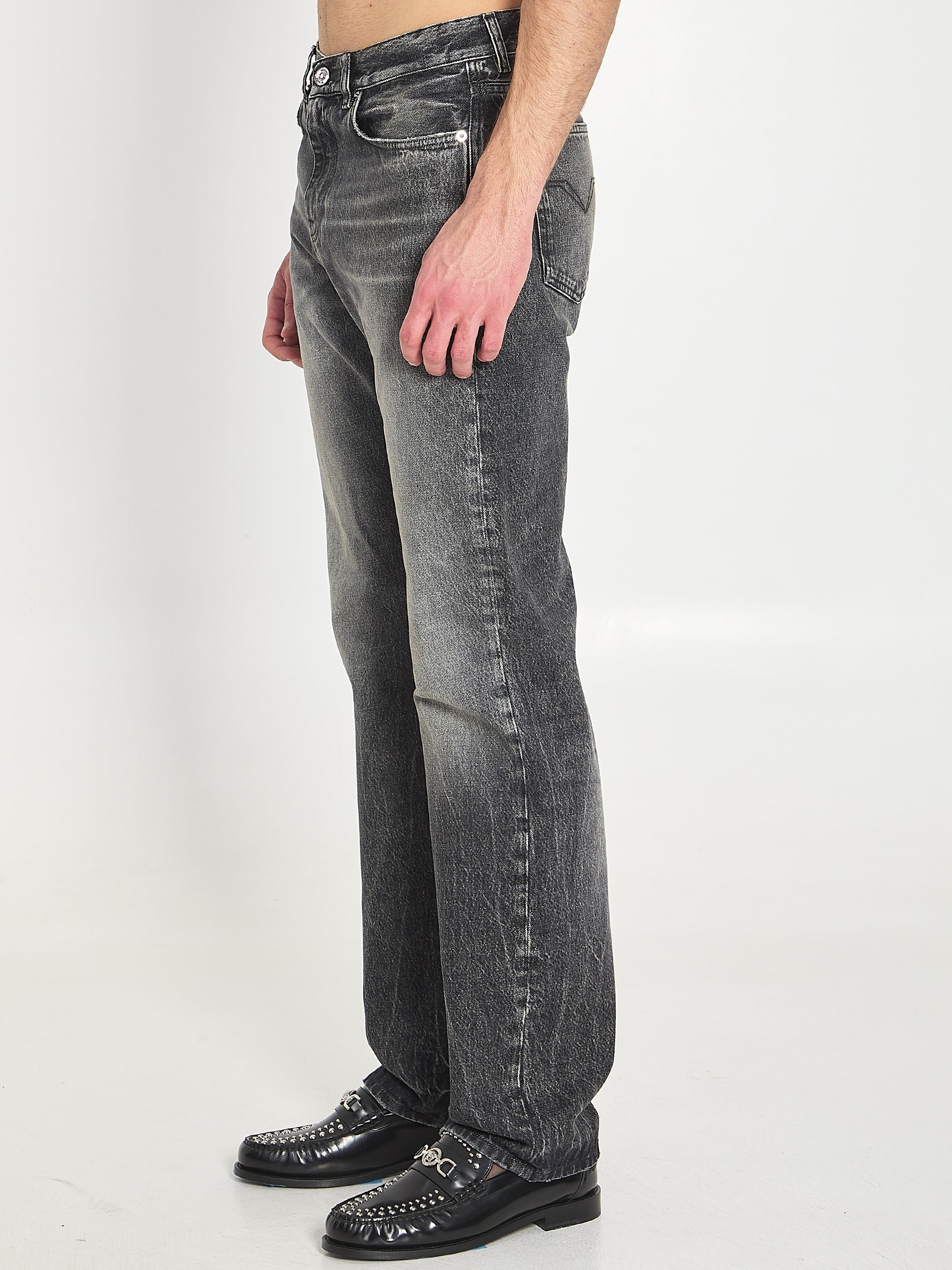 Stone washed jeans
