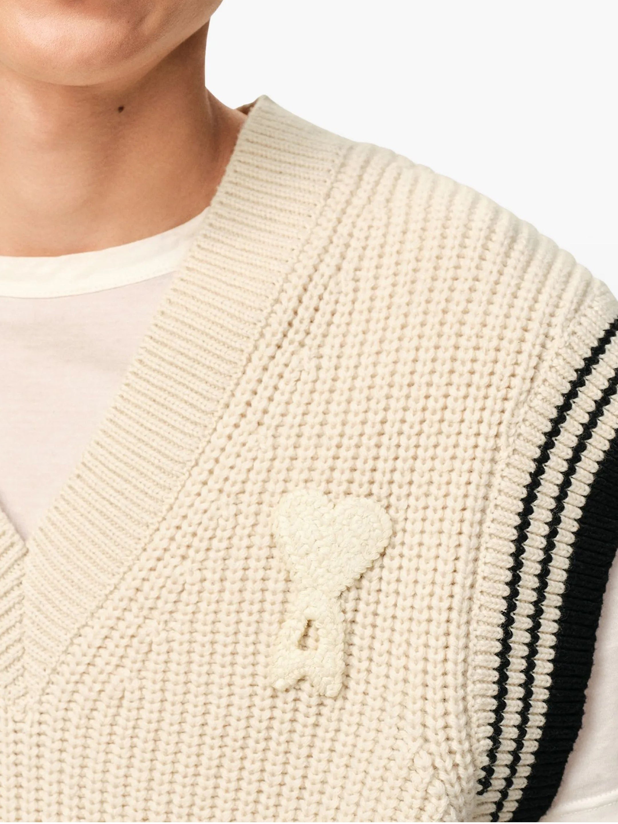 Ami de Coeur sleeveless sweater