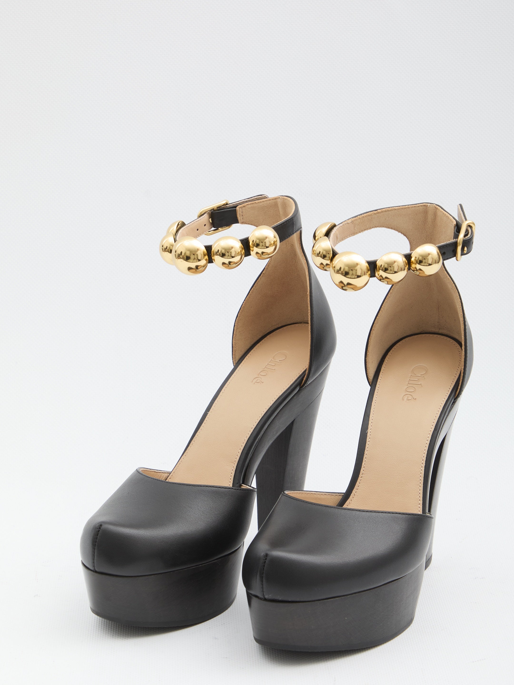 Lola platform pumps