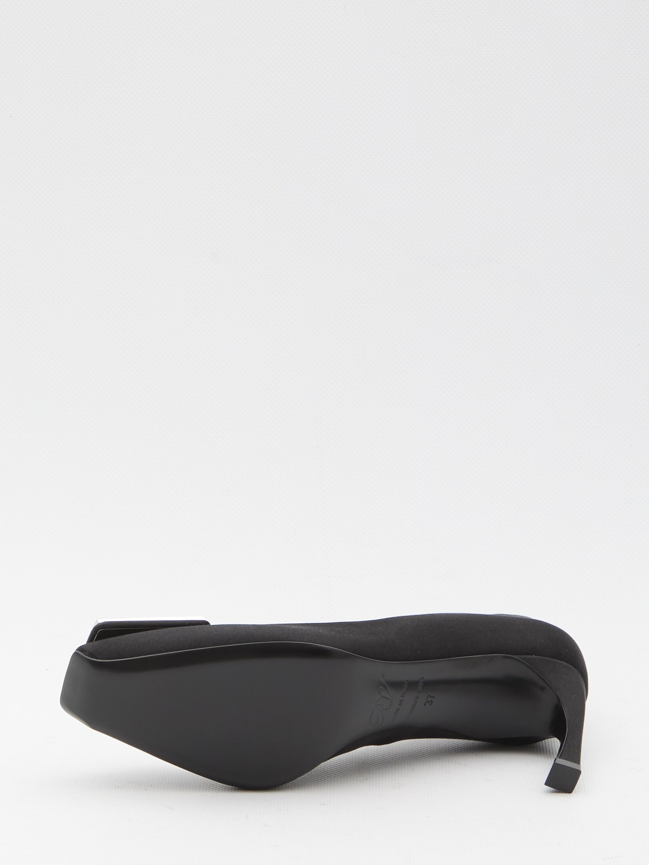 Trompette satin pumps