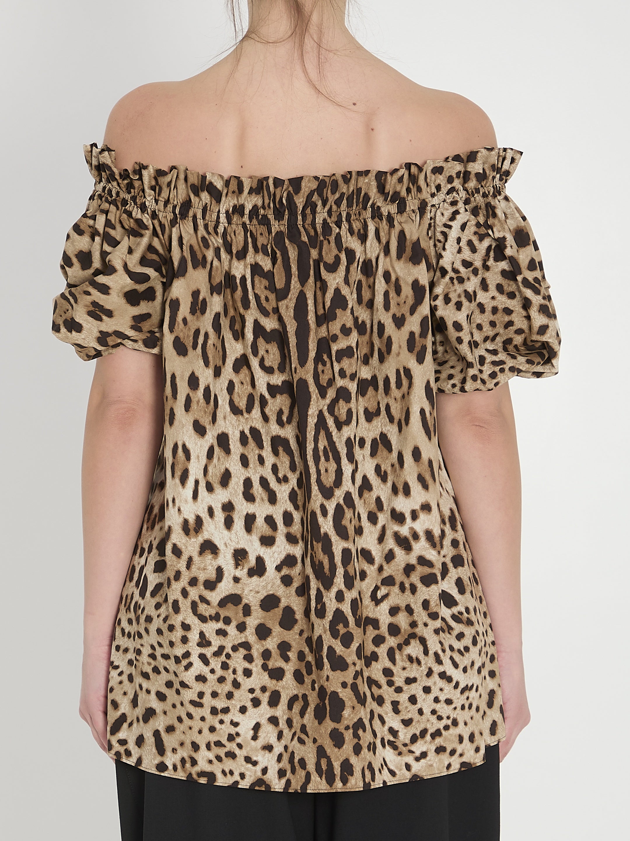 Leopard print poplin top