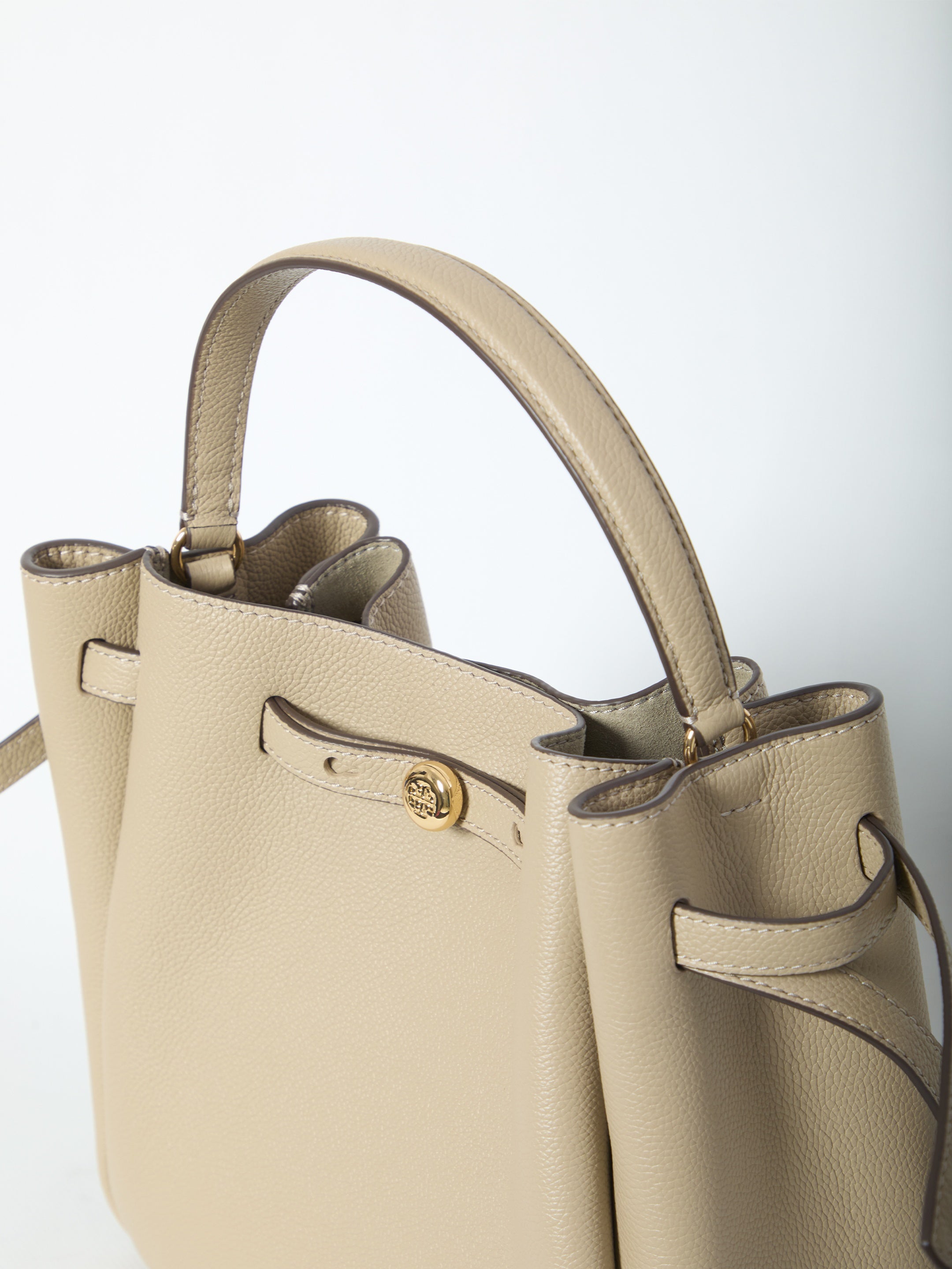 Romy bucket bag