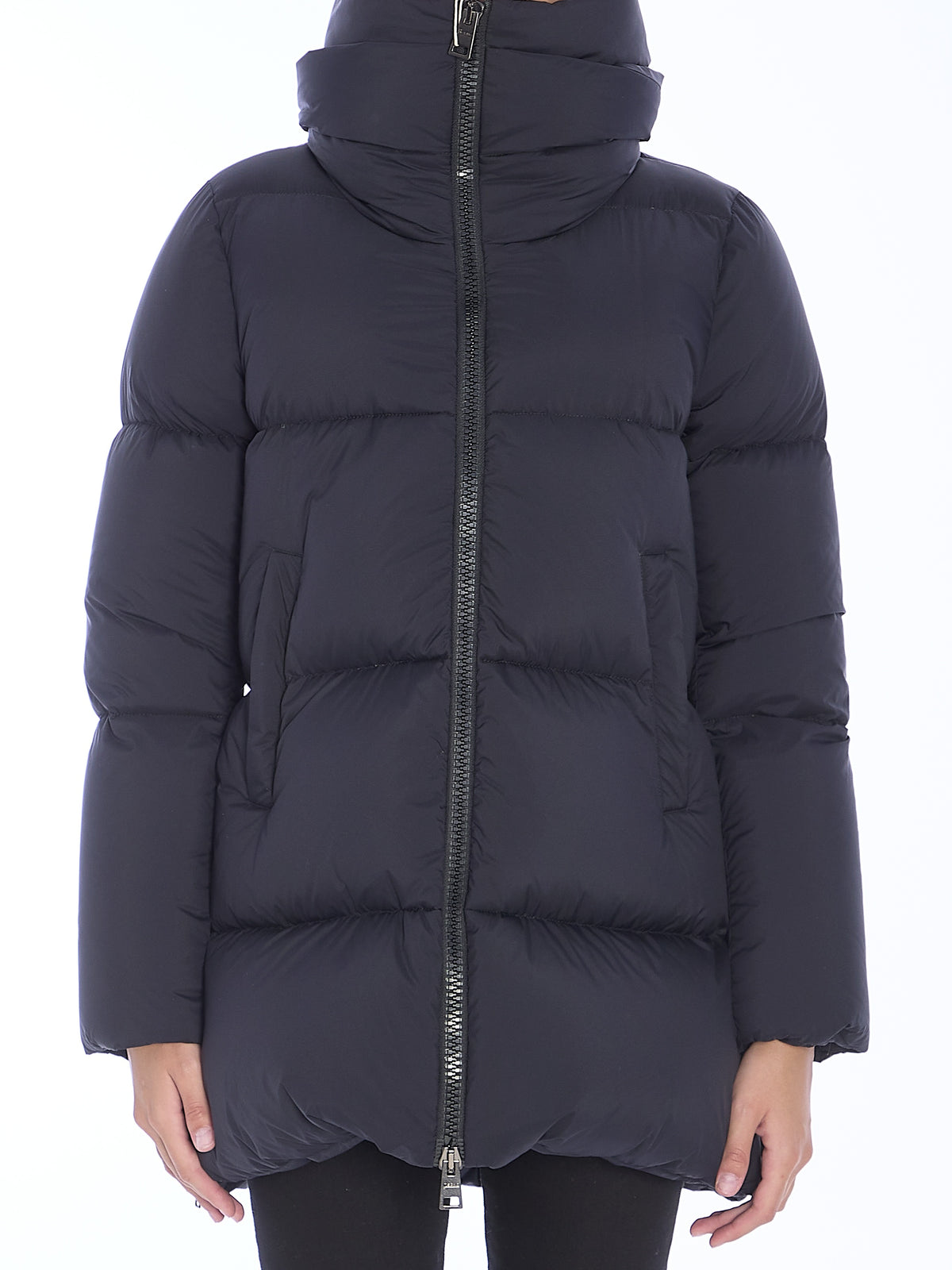 Nylon down jacket
