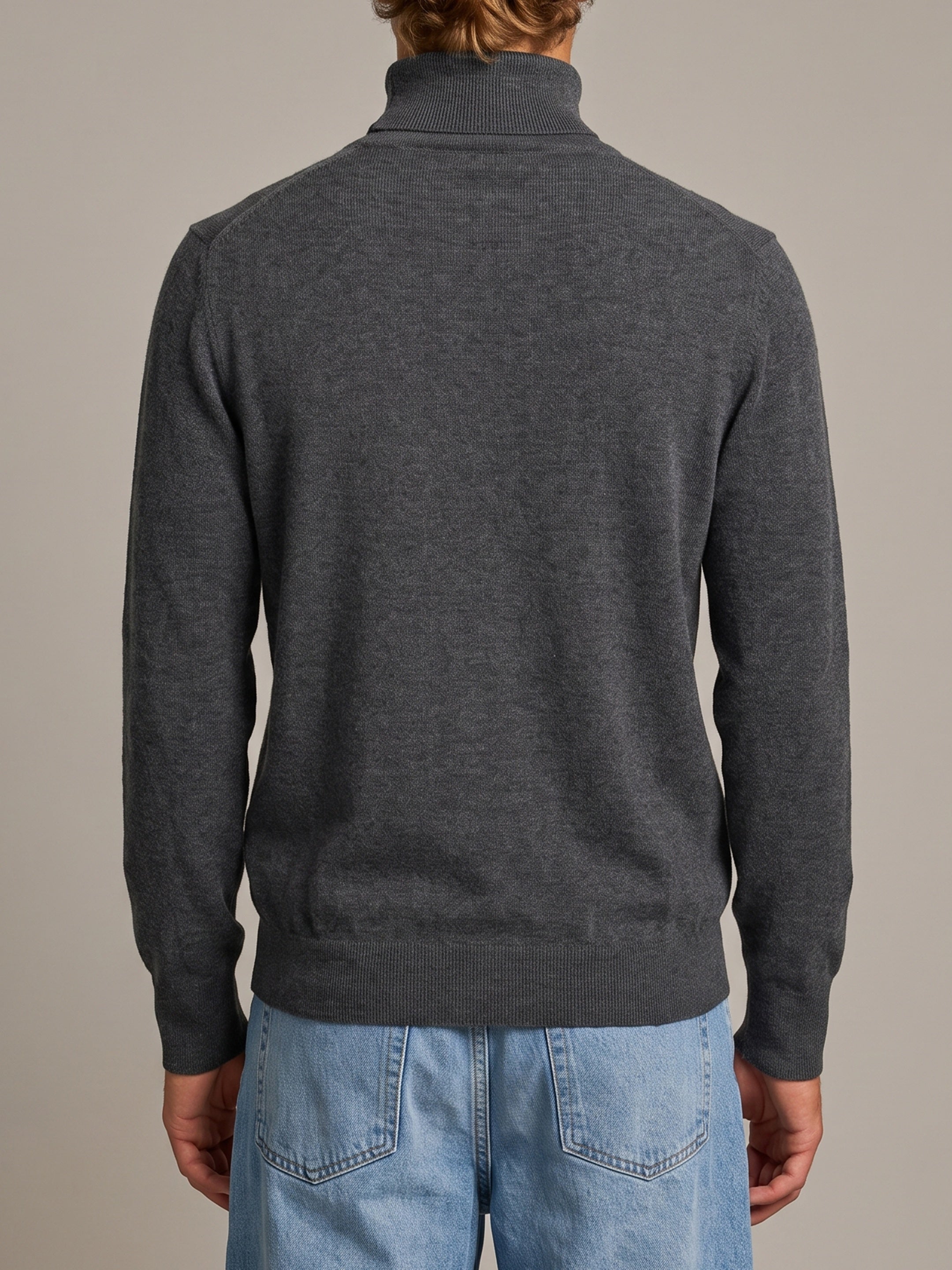 Derby grey cashmere turtleneck