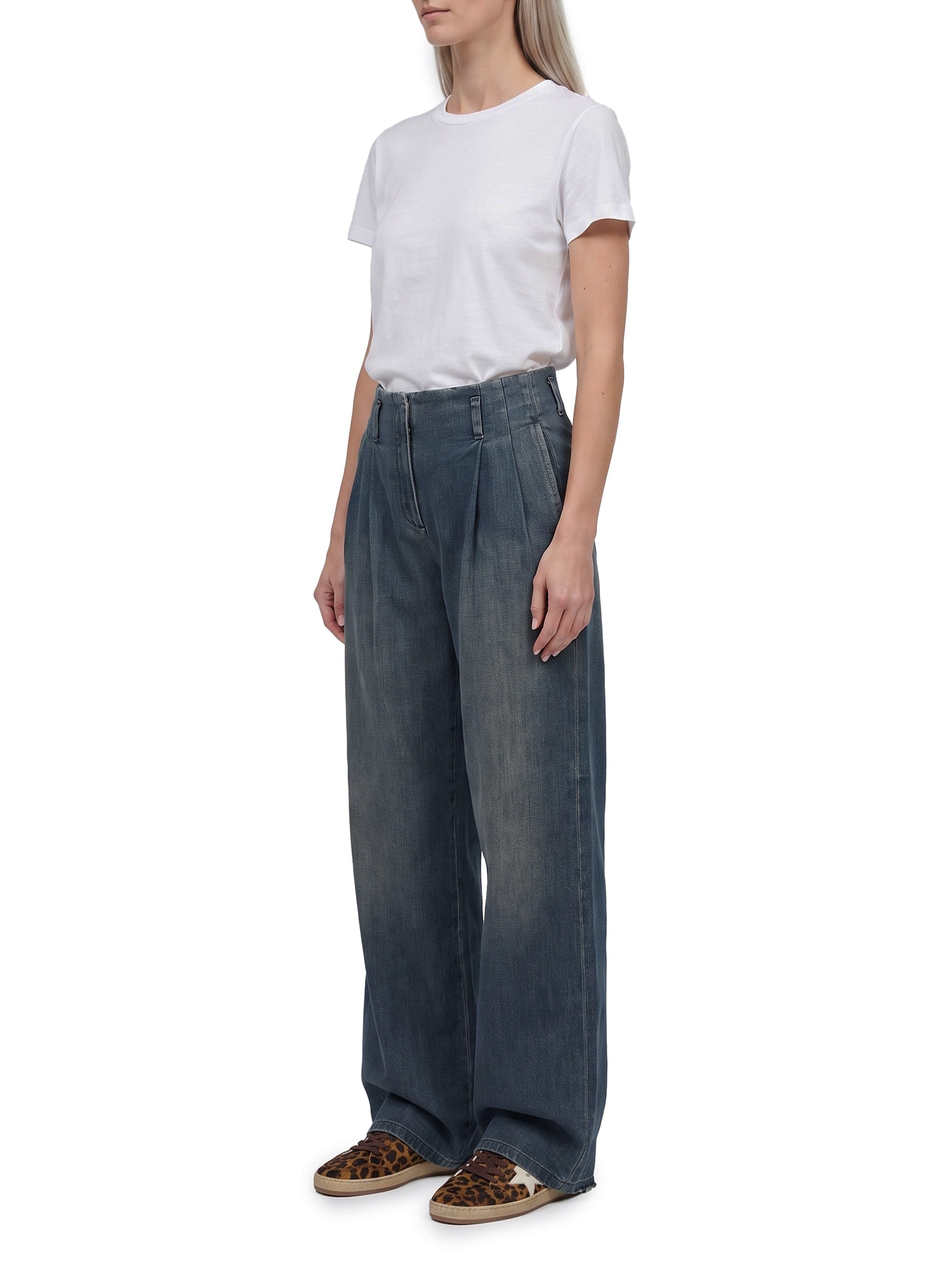 Medium wash cotton pants