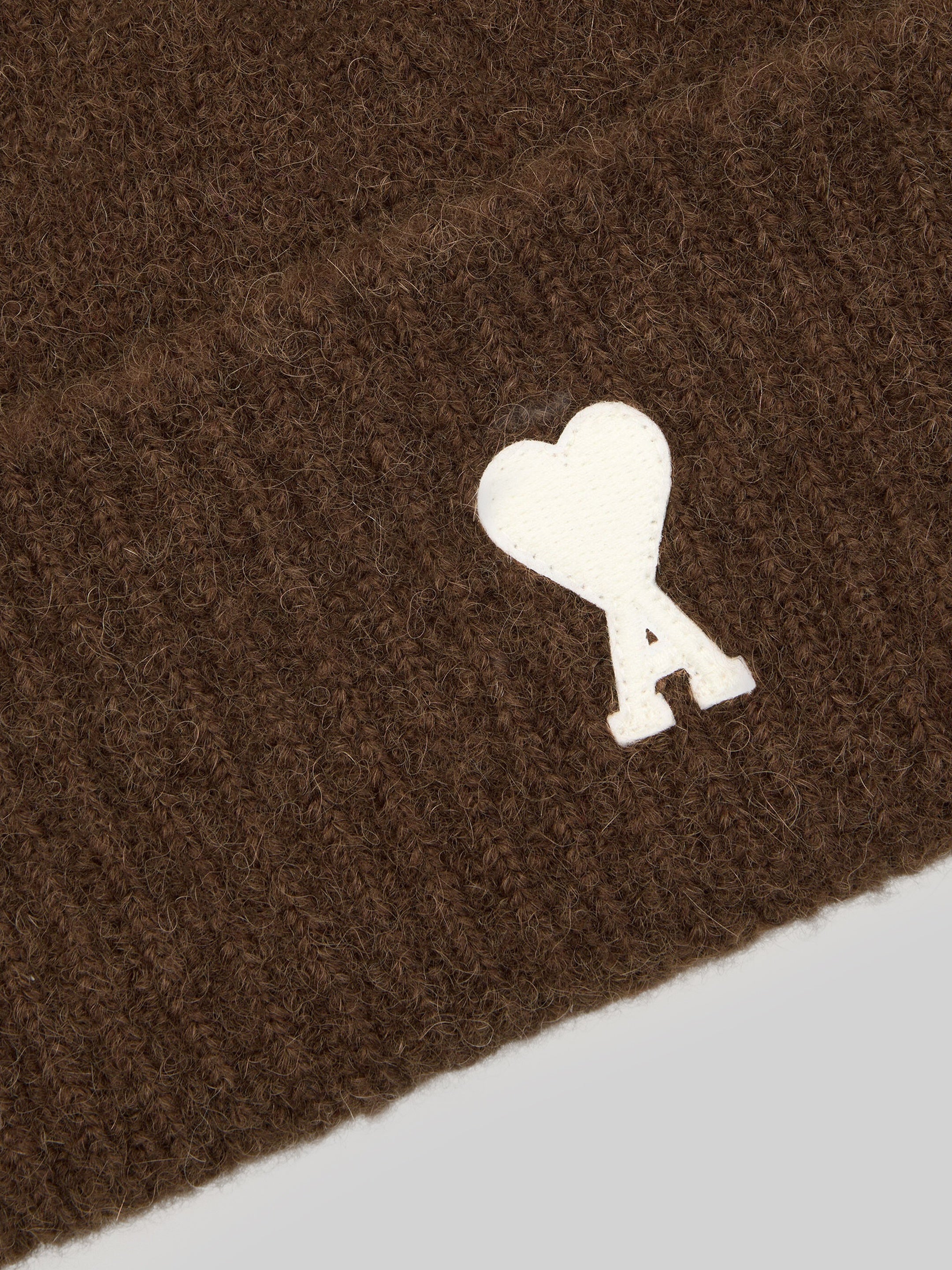 Brown alpaca Ami de Coeur beanie
