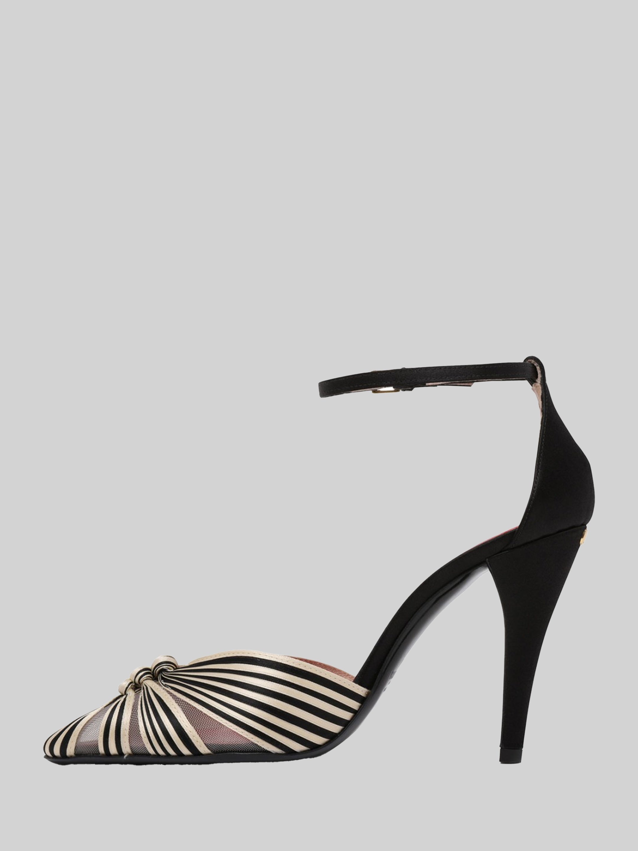 Annine pumps in satin