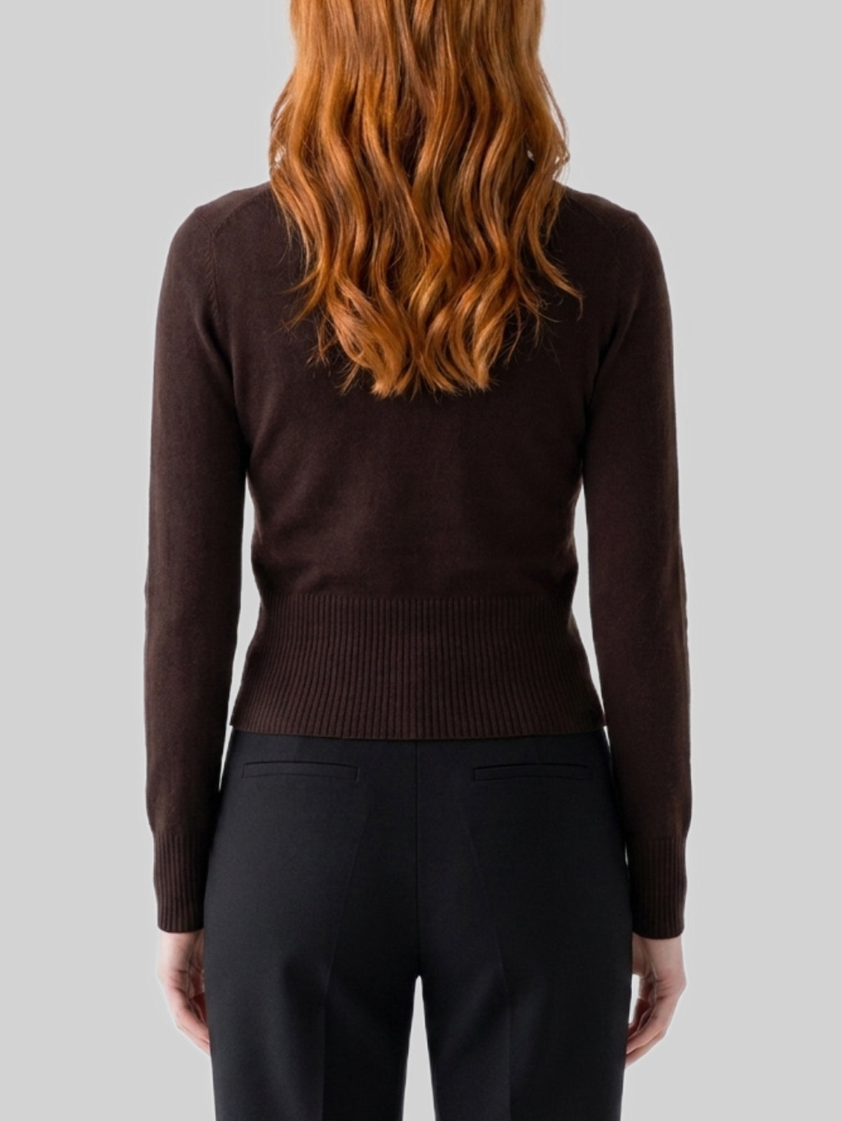 Dark brown crewneck Vetta top