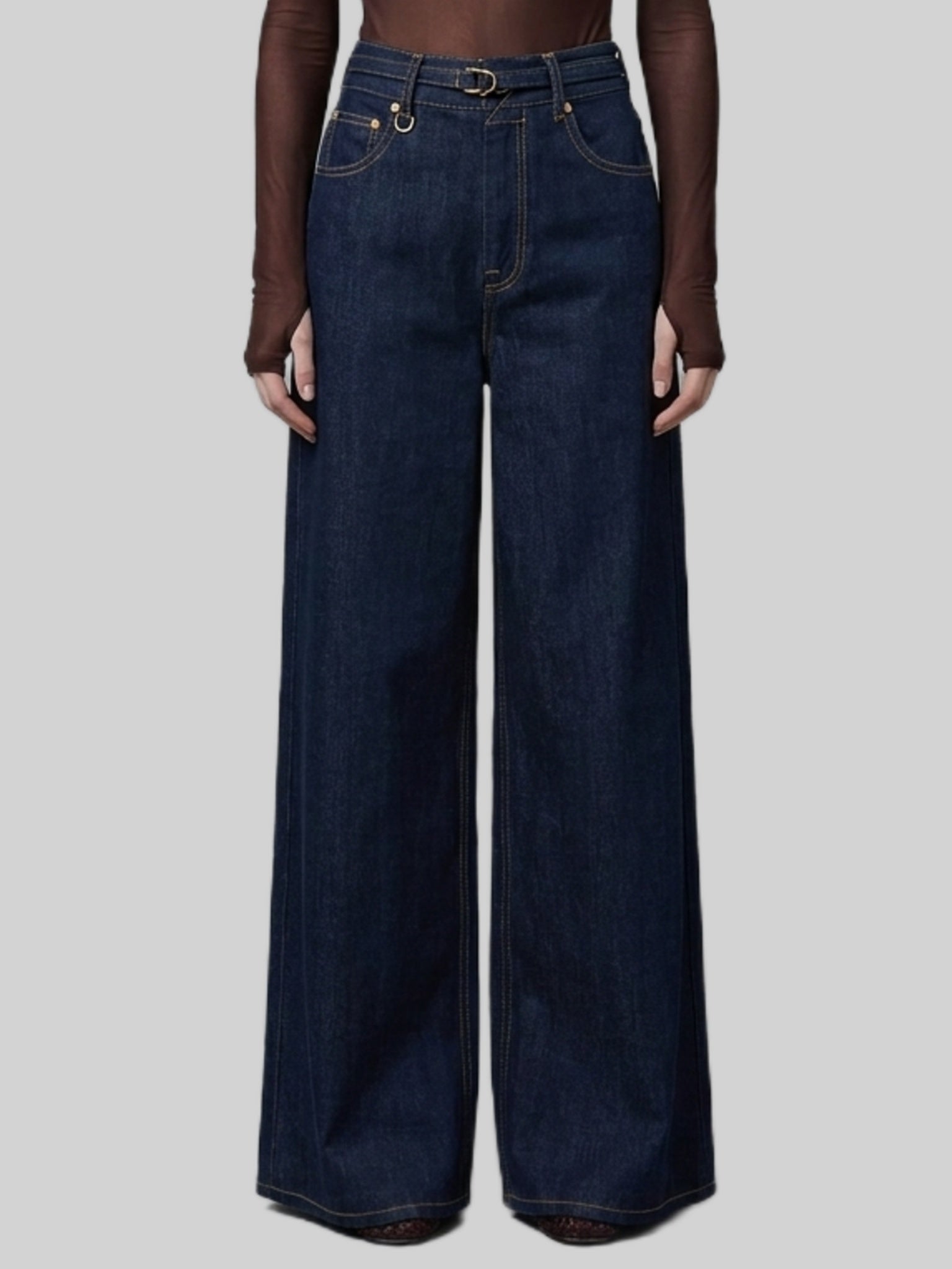 Flared jeans