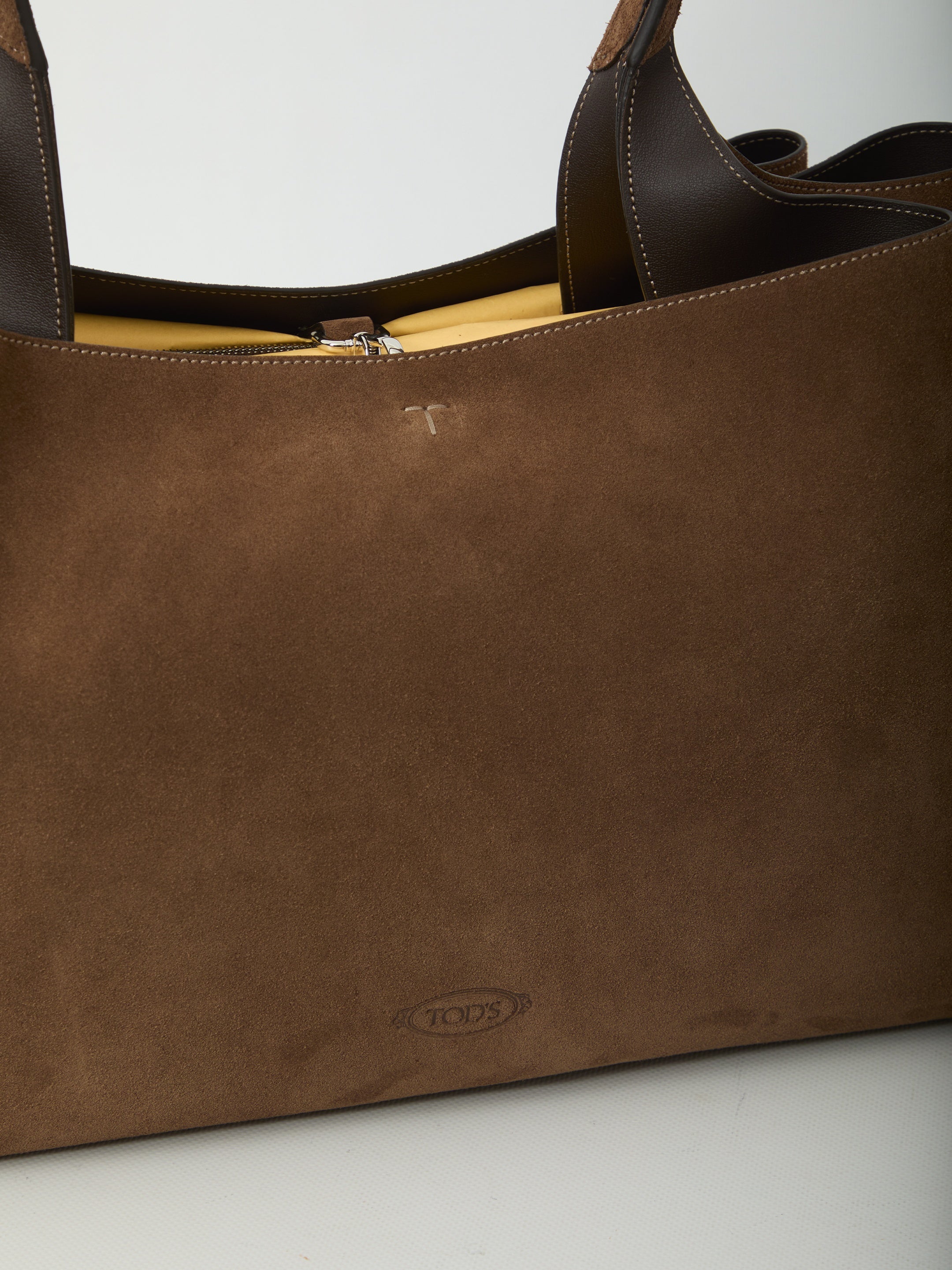 Medium suede leather bag
