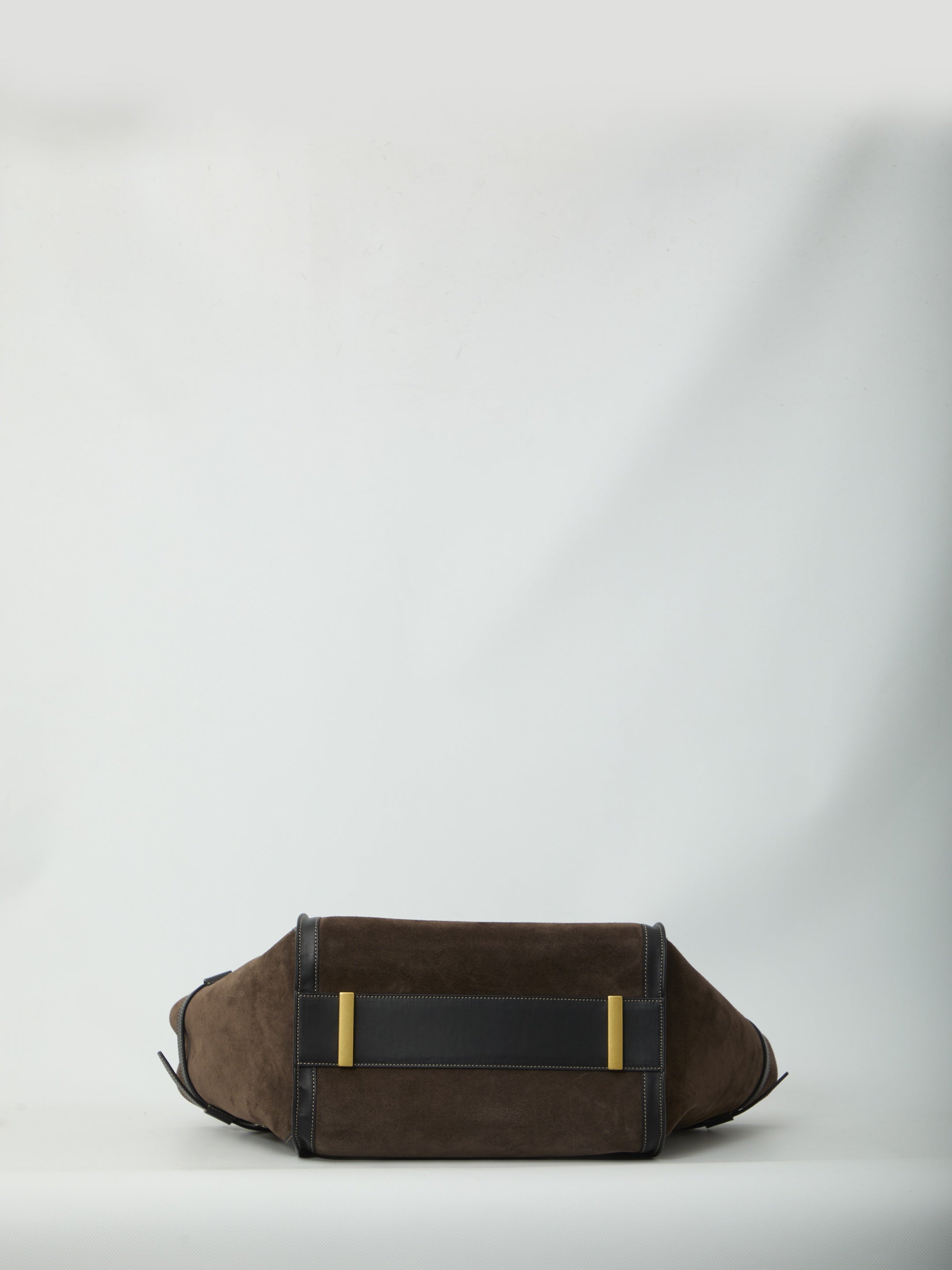 Medium T Signature shopping bag