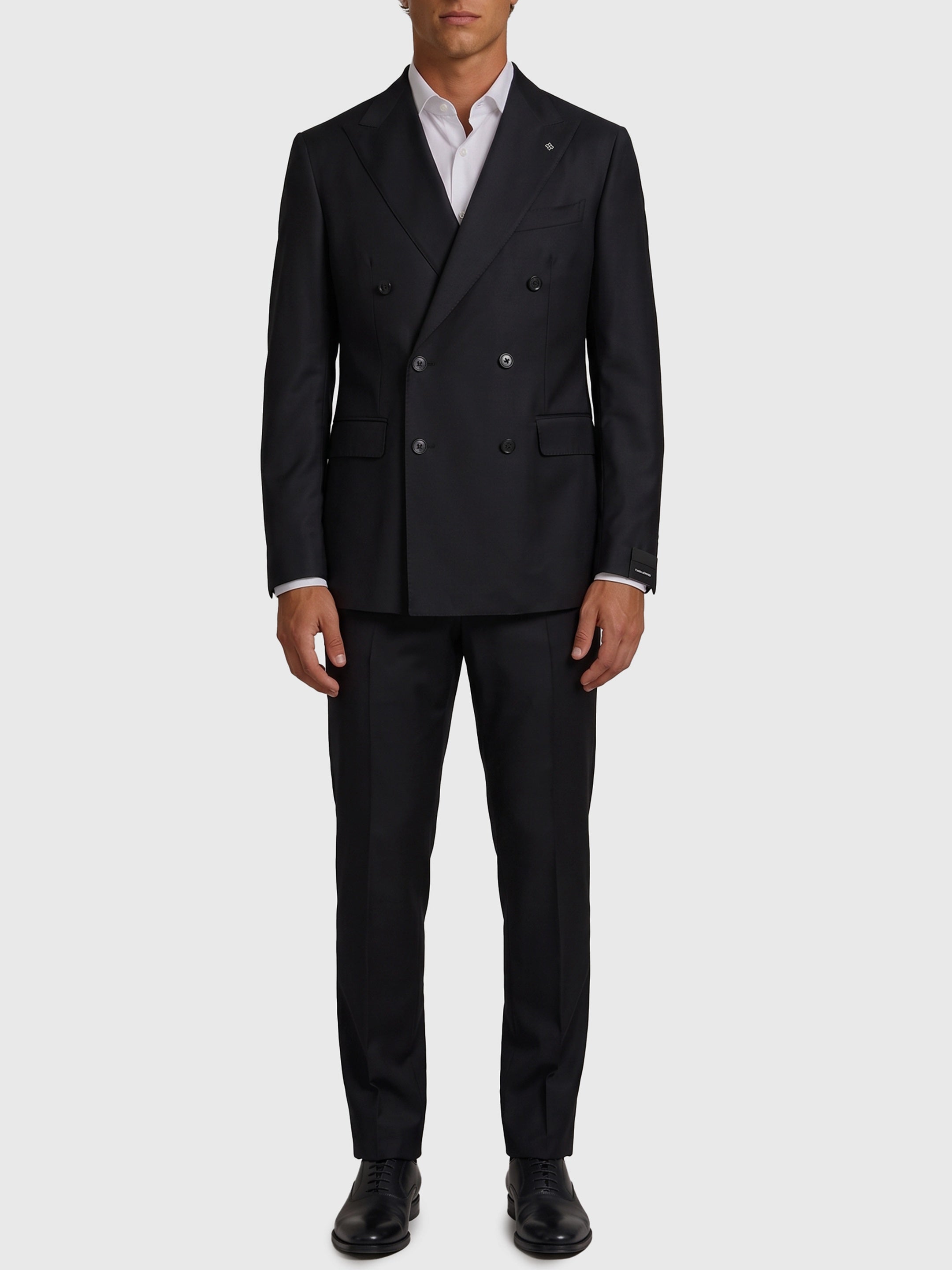 New York double-breasted virgin wool suit