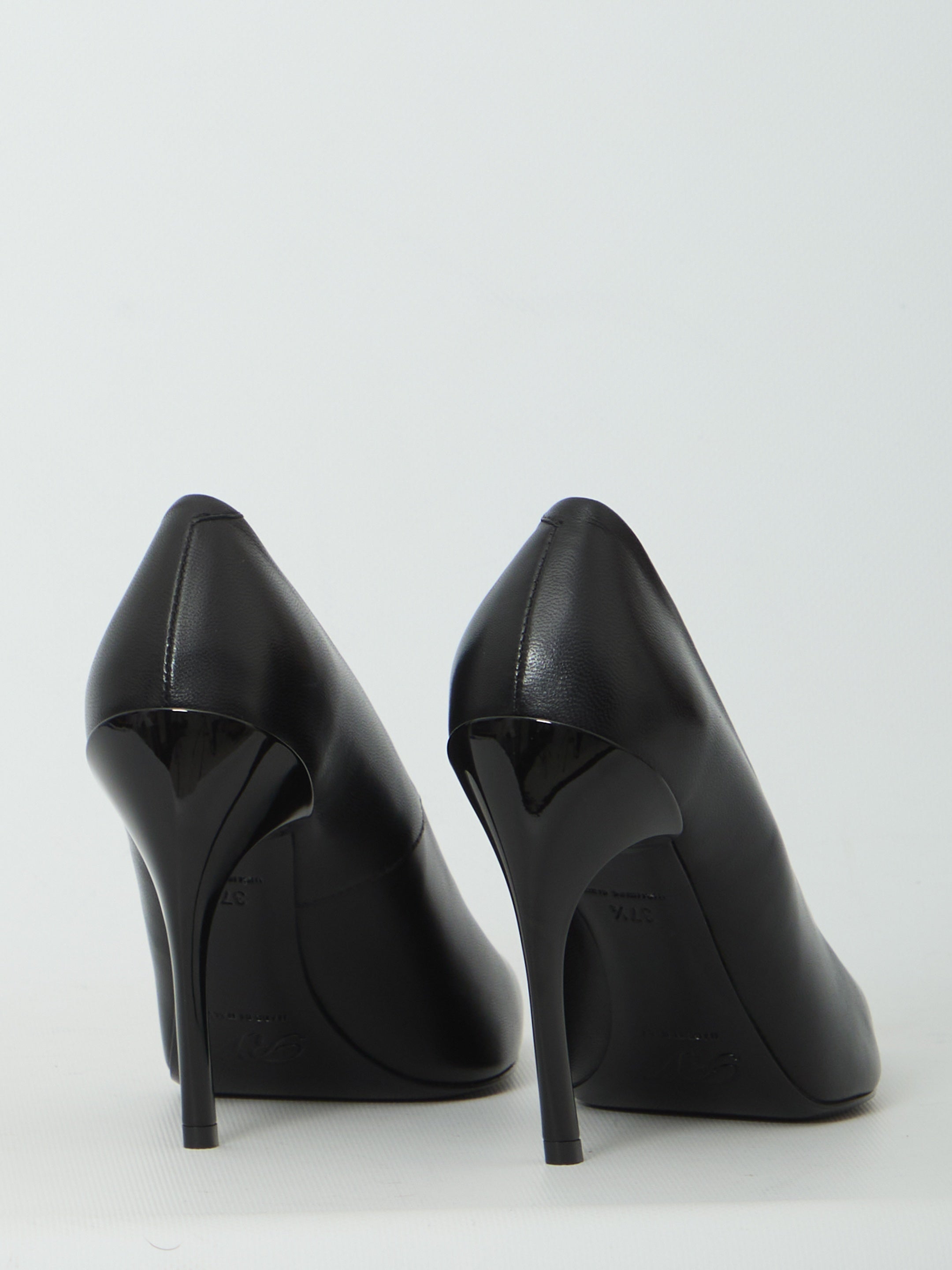 Choc pumps