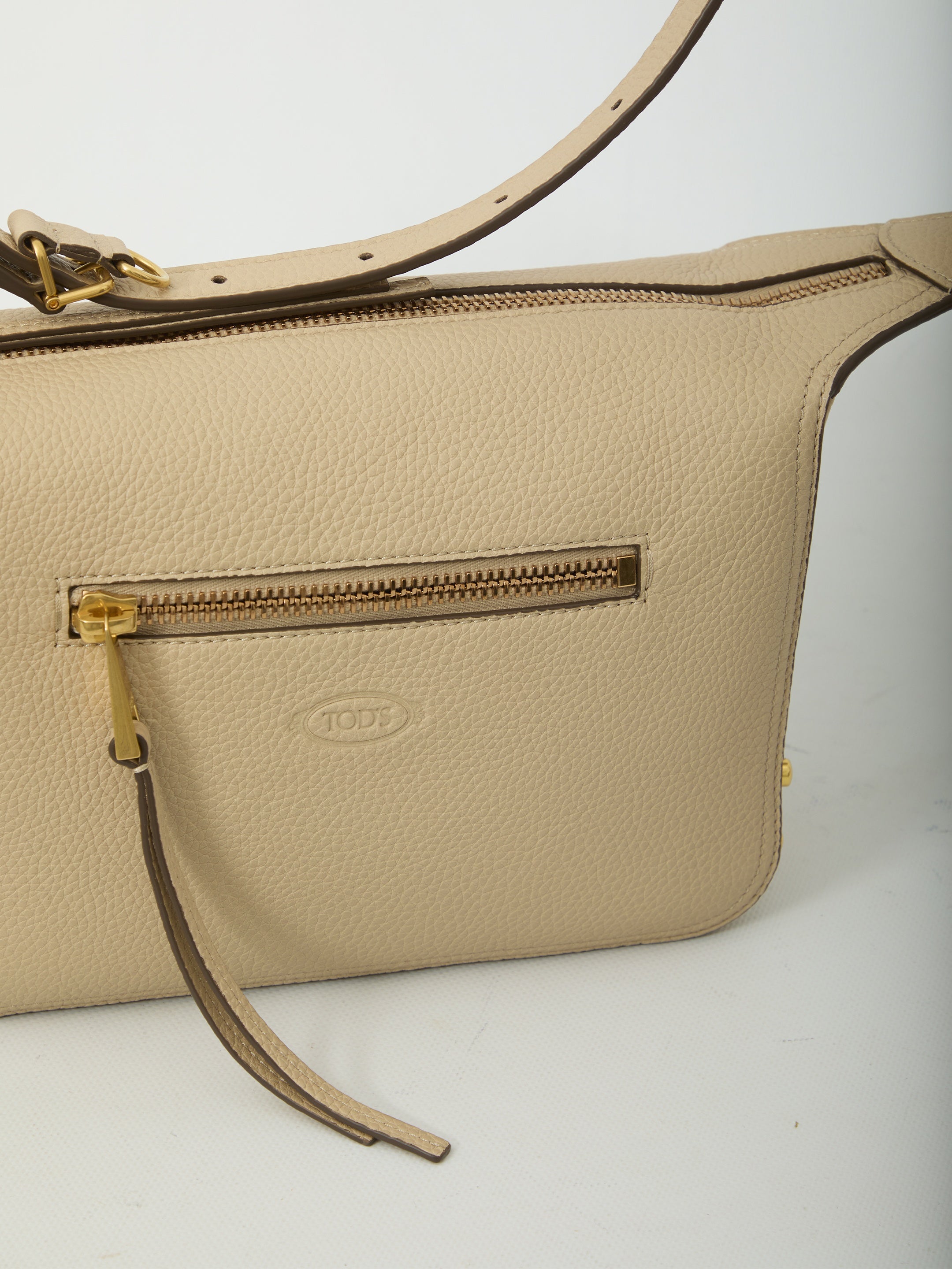 Metal Dots mini leather bag