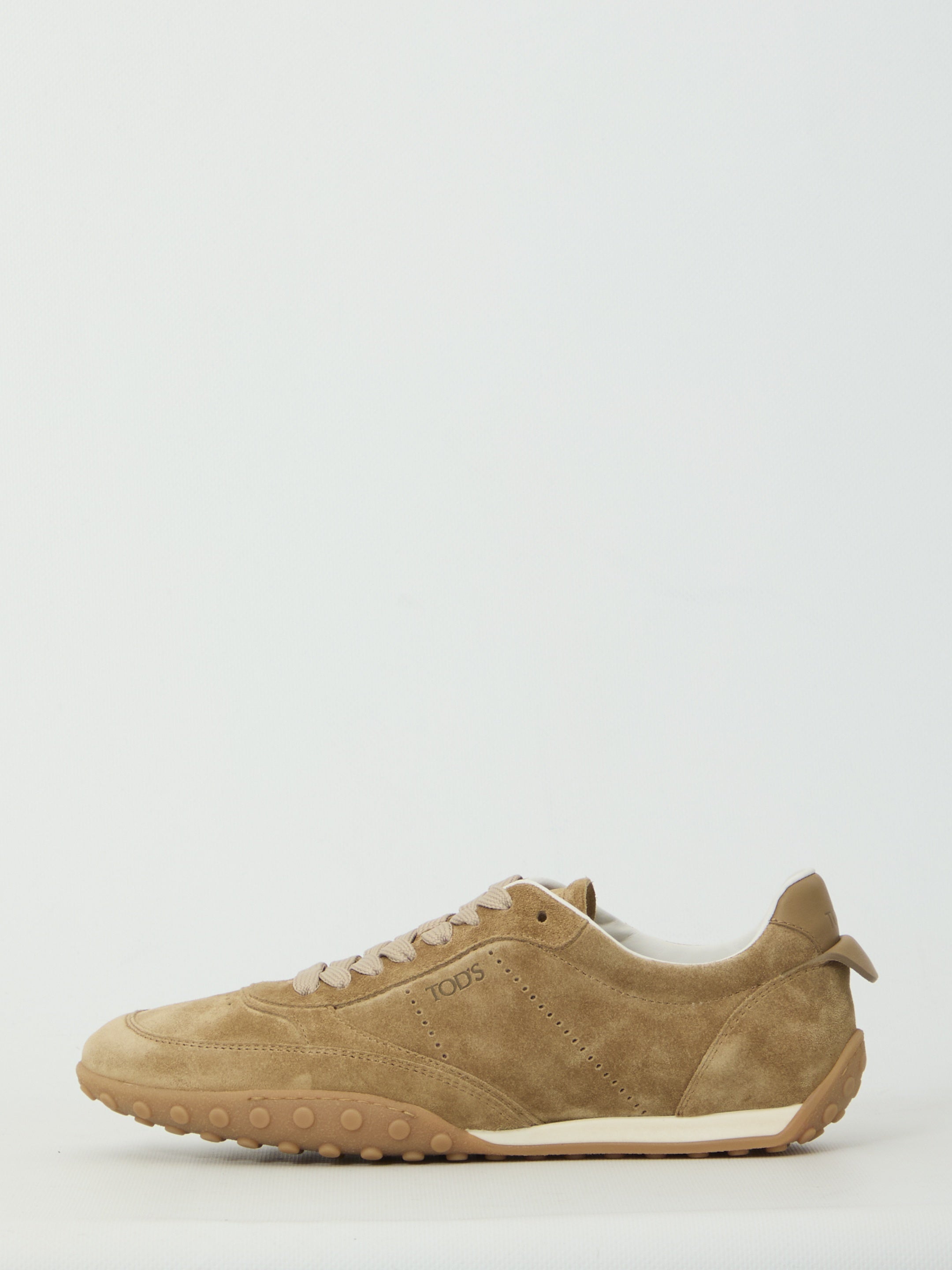 Cappuccino suede sneakers