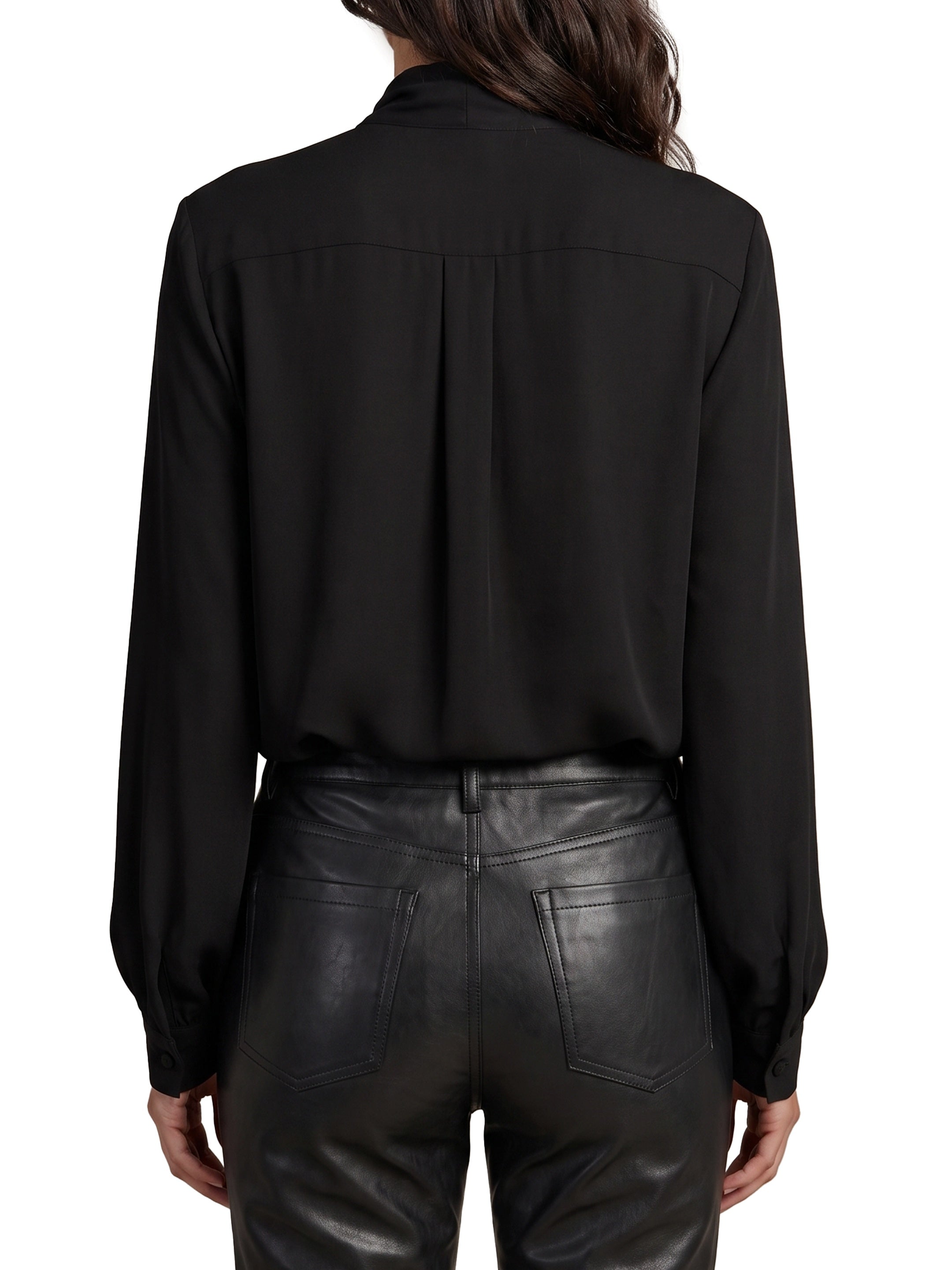 Silk-blouse blouse with bow