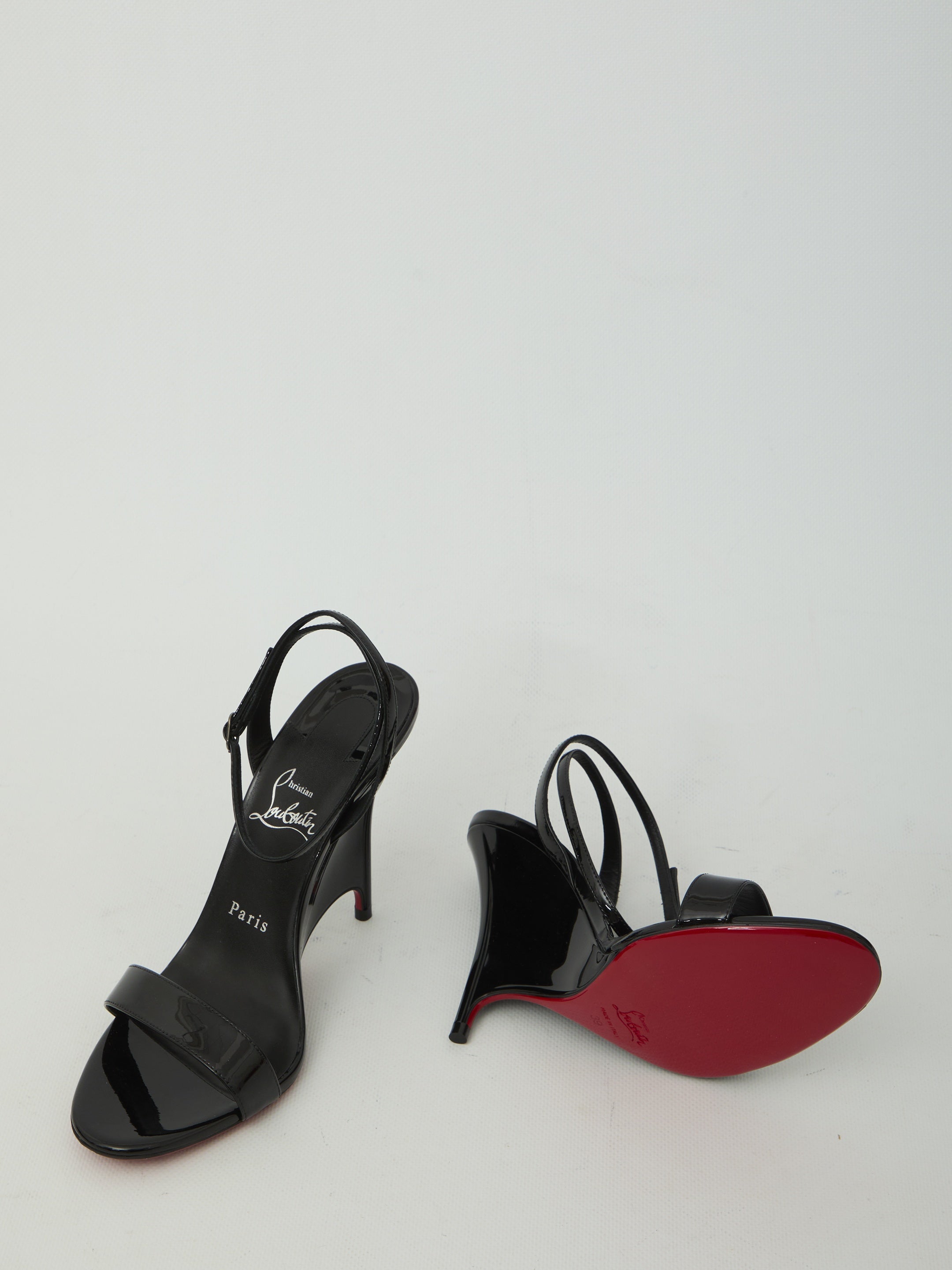 Zeezeenella 100 sandals