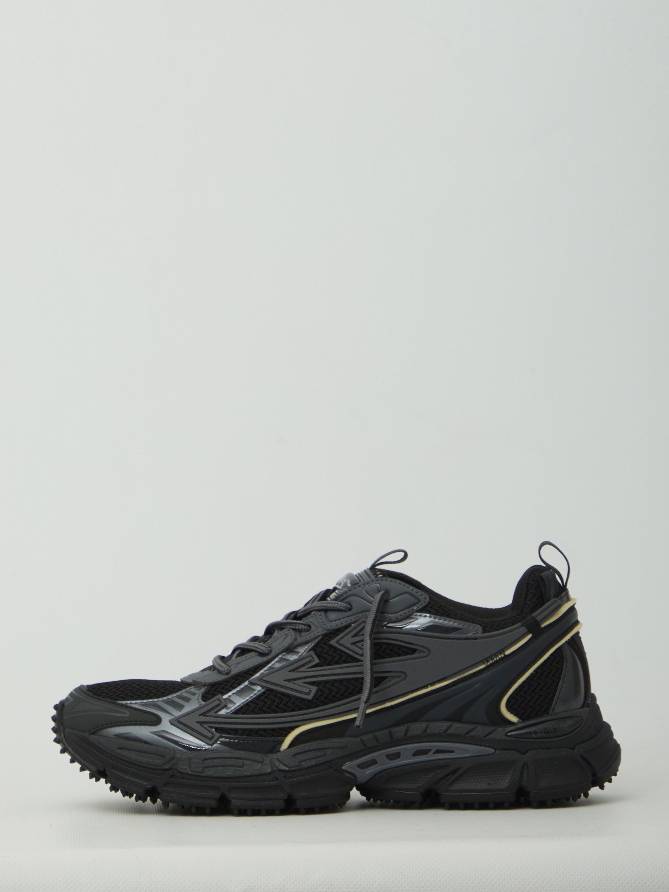 Be Right Back sneakers