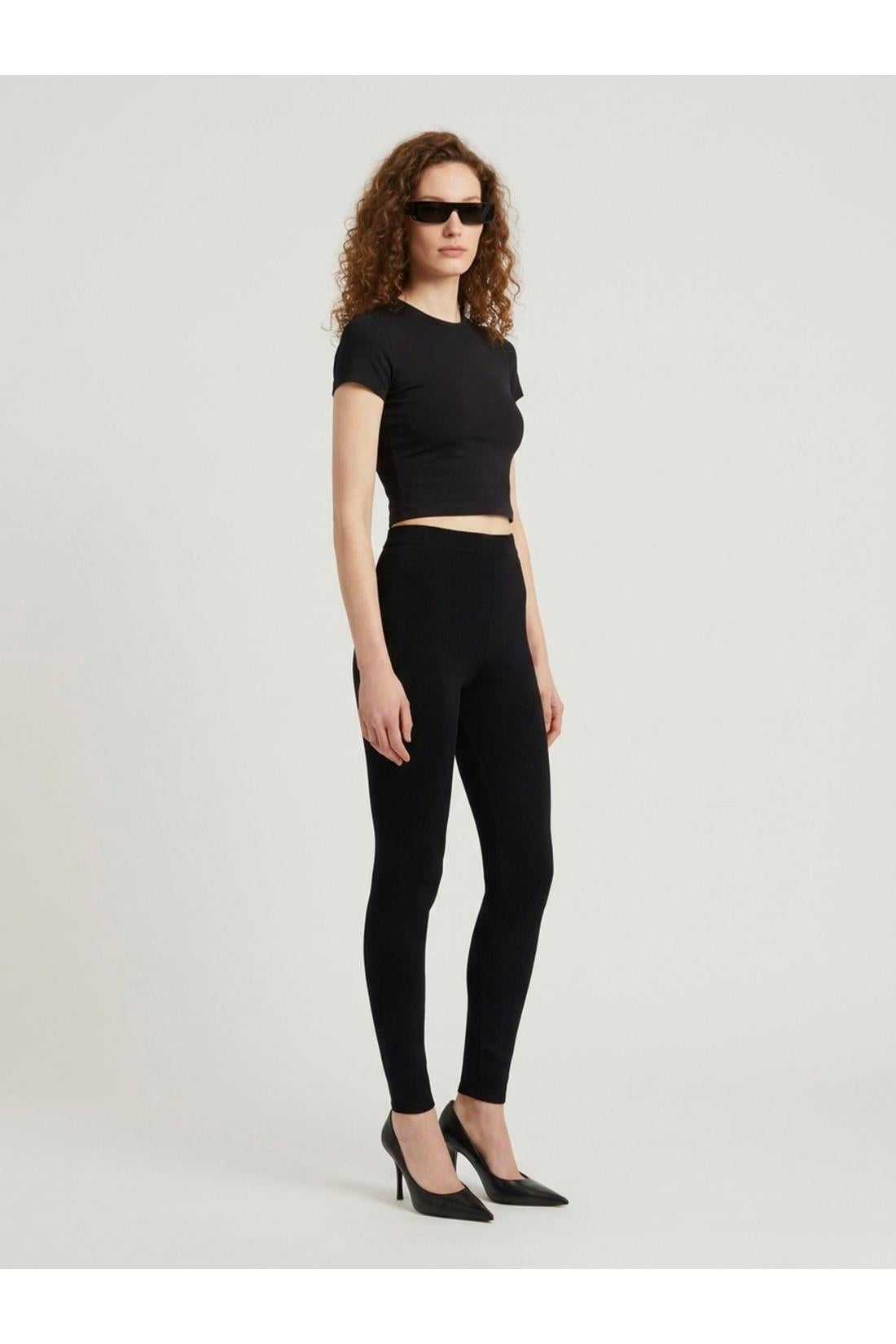 Black Techwear leggings