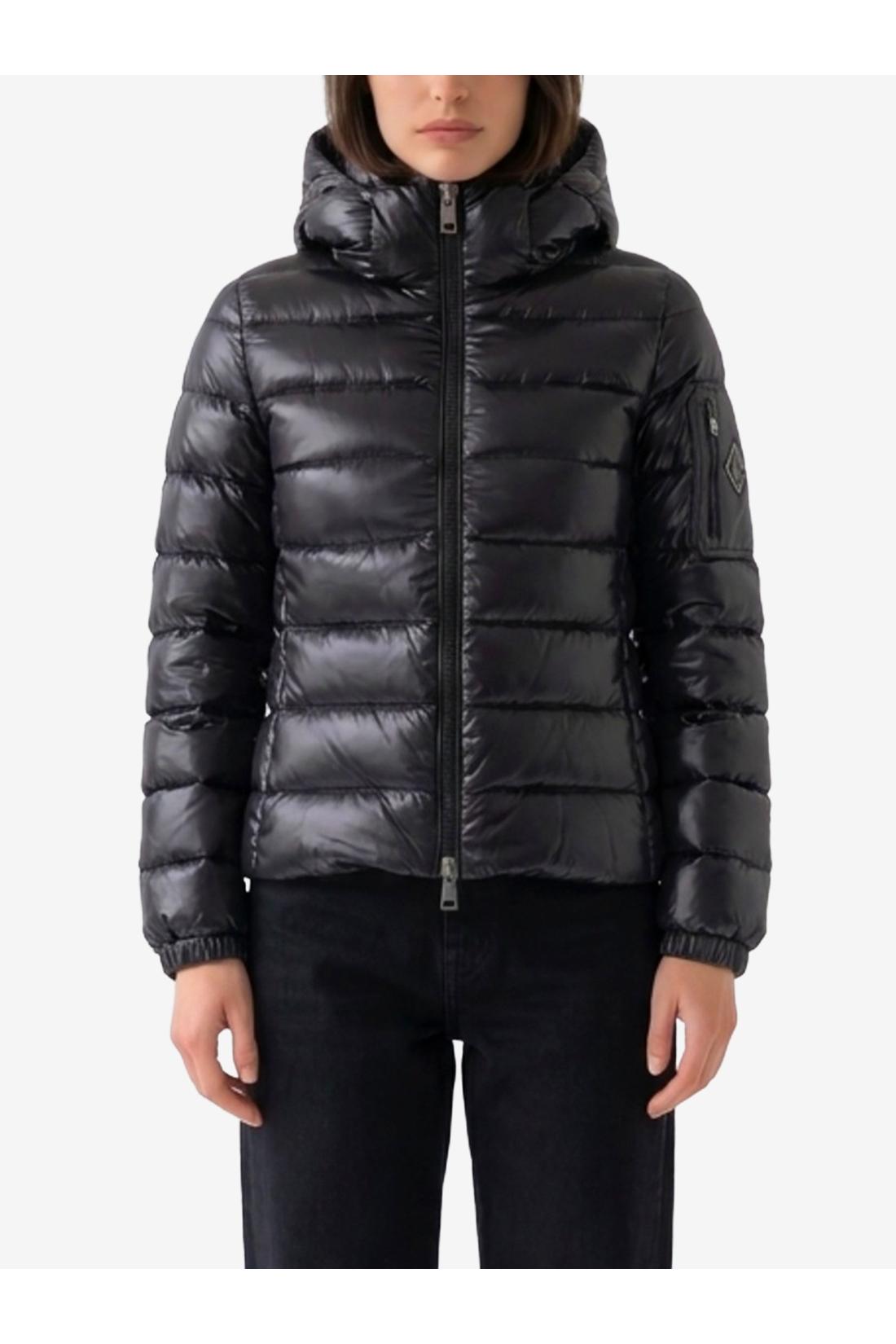 Black short down jacket