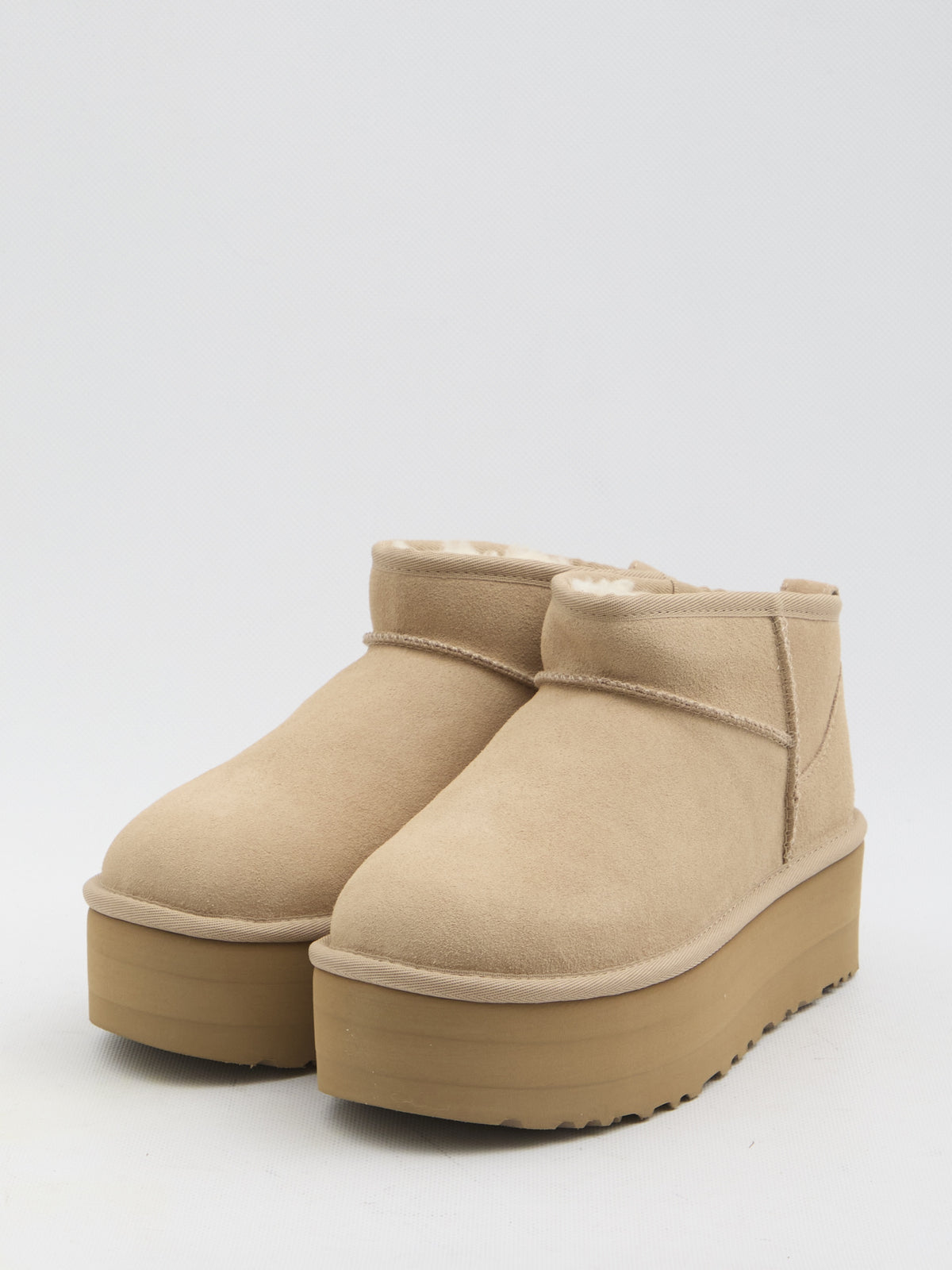 Women's Classic Ultra Mini Platform boots