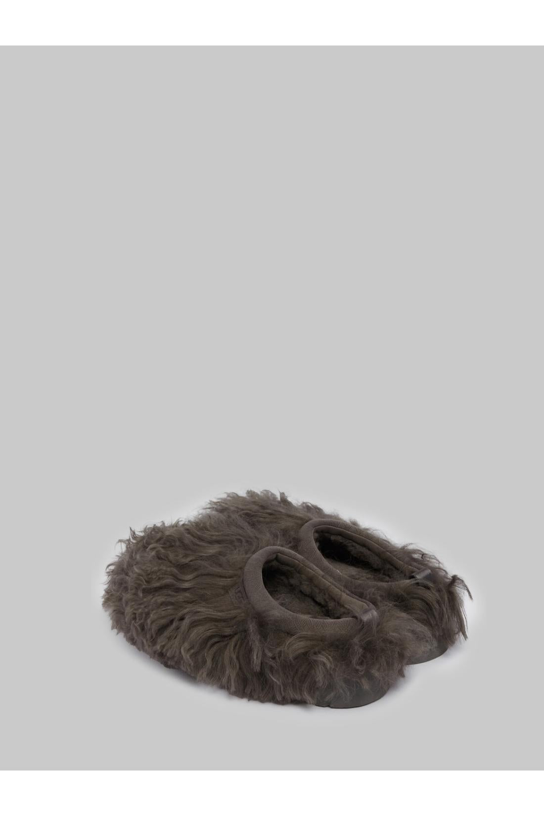 Ugg Women's Tazz Fluff Momma slides, Flache Schuhe