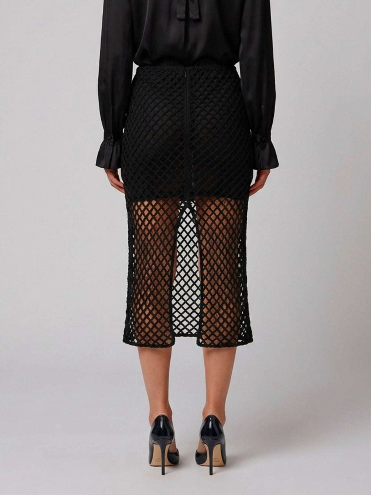 Pencil skirt in mesh